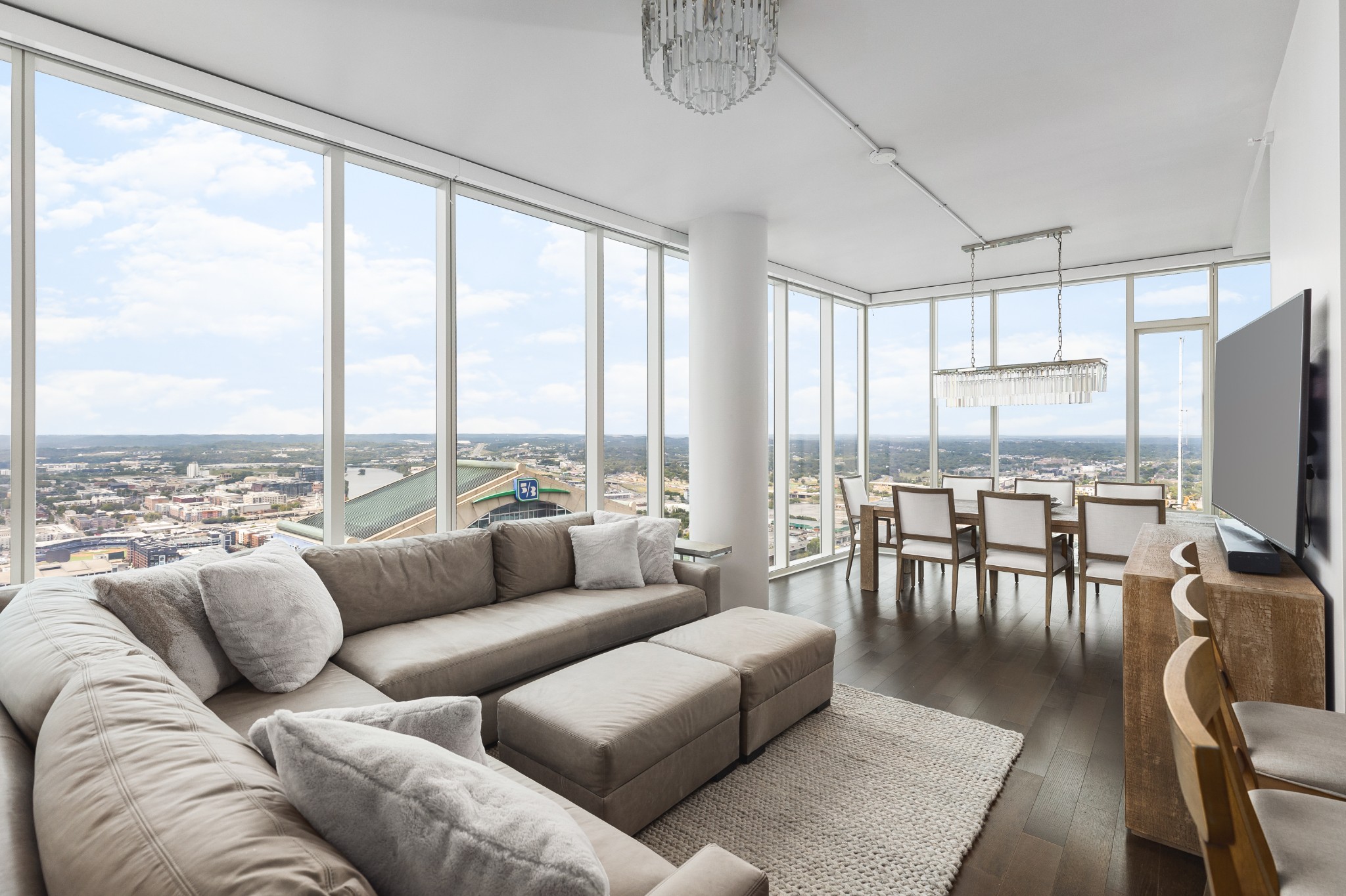 515 Church St Unit: 4103