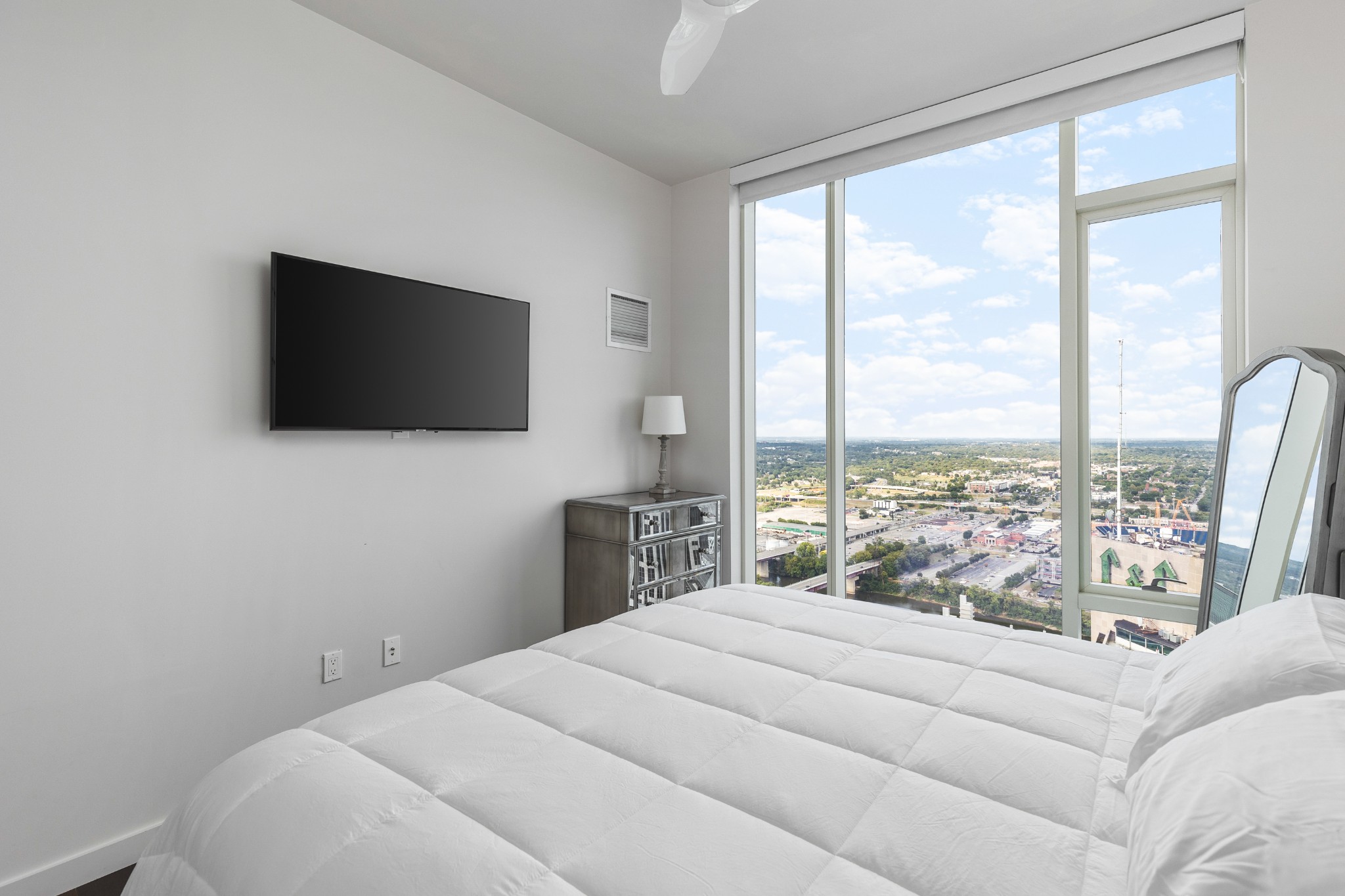 515 Church St Unit: 4103