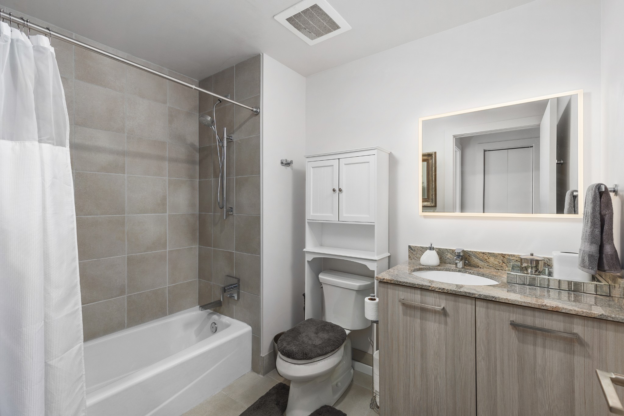 515 Church St Unit: 4103