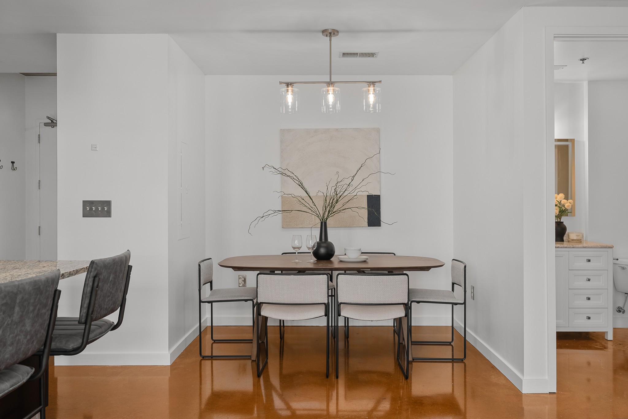 600 12th Ave, S Unit: 1502