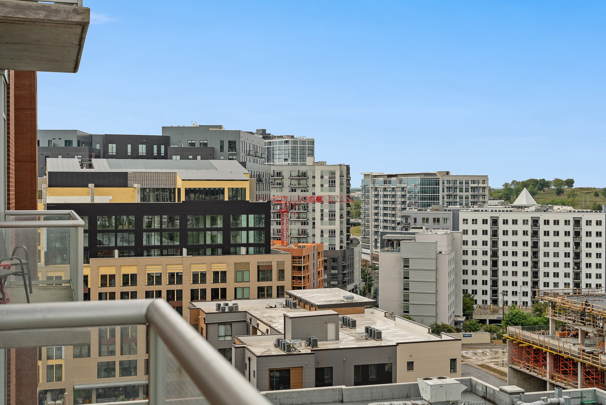 600 12th Ave, S Unit: 1502