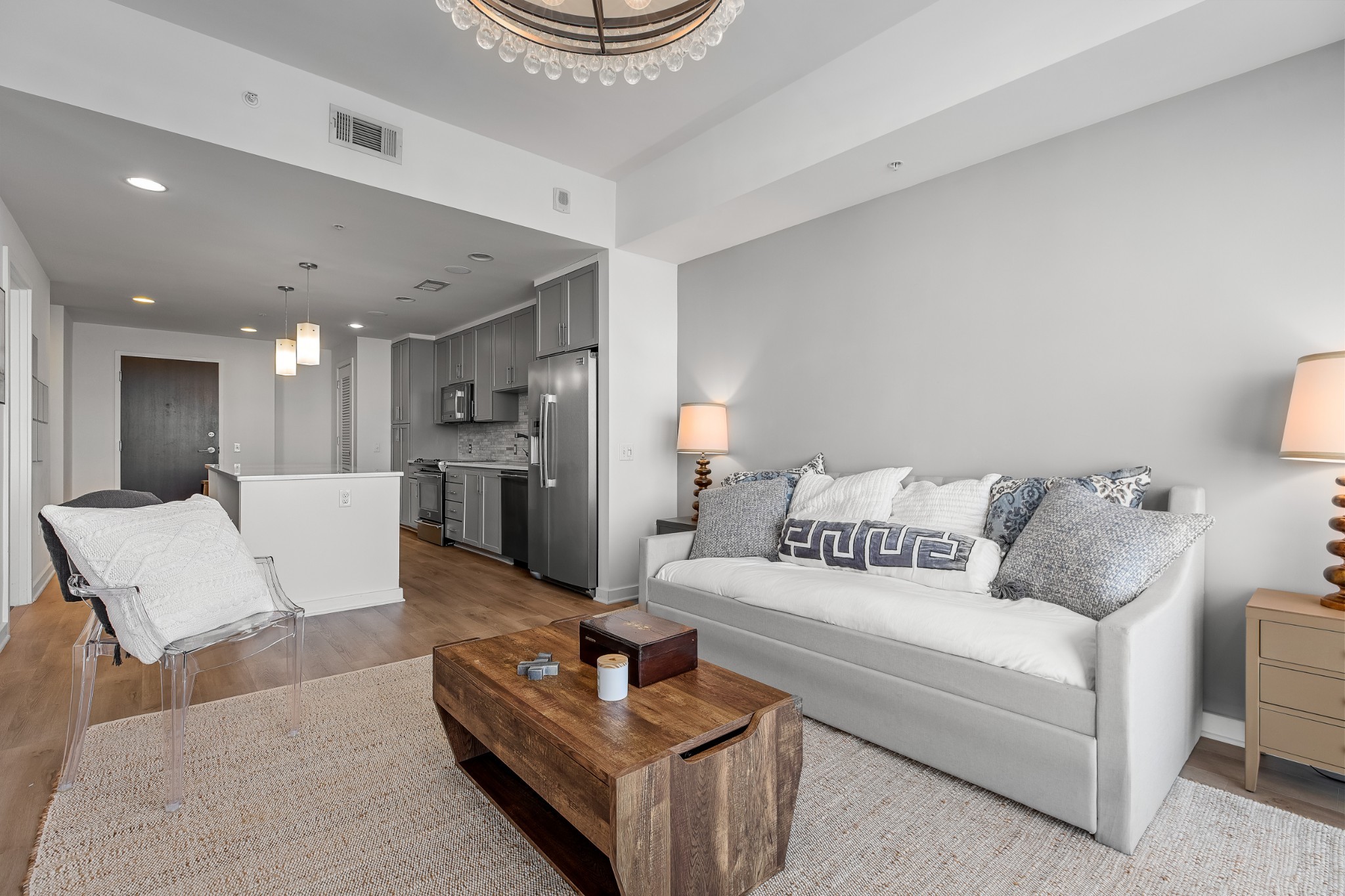 1212 Laurel St Unit: 2108
