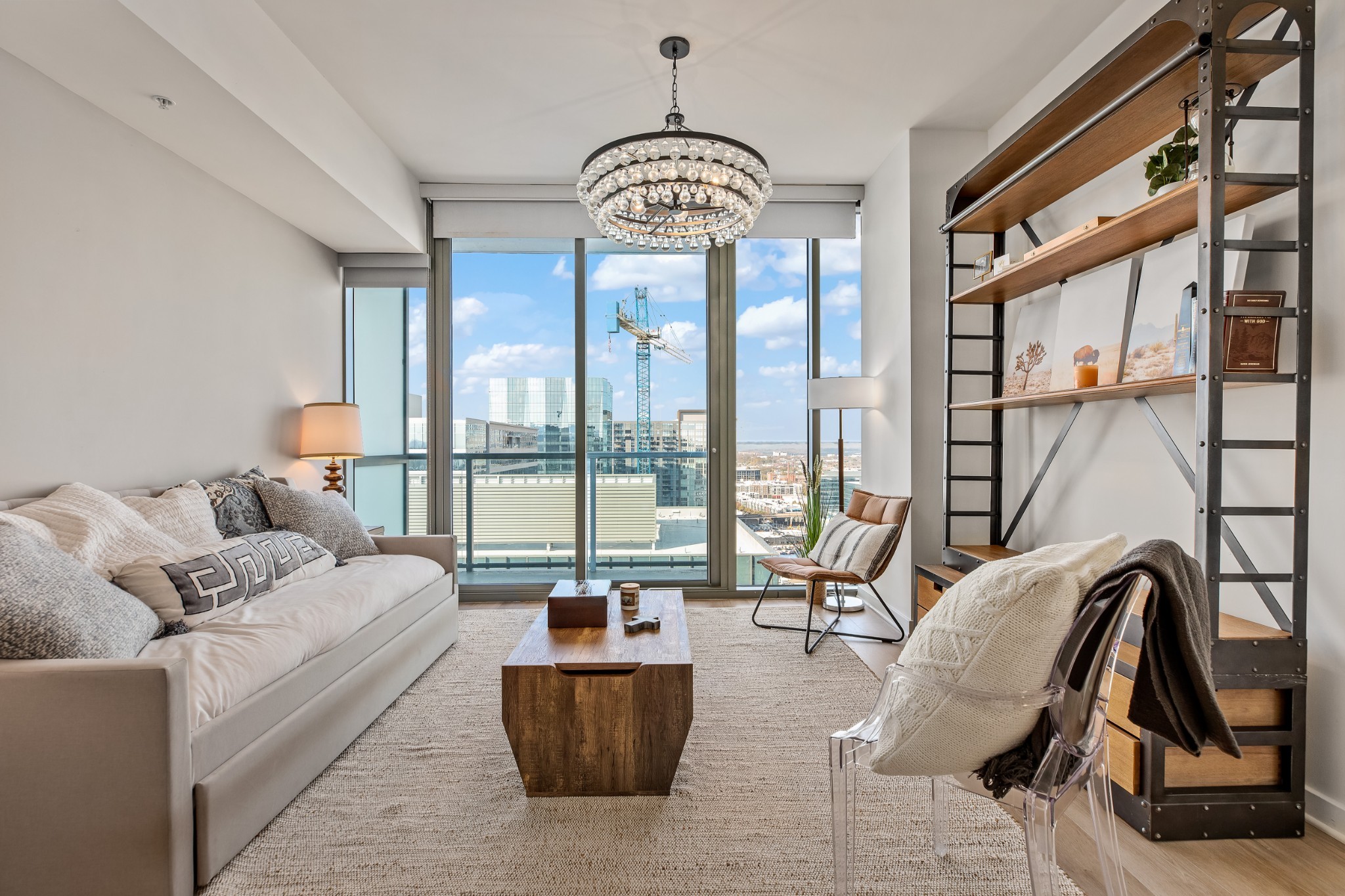 1212 Laurel St Unit: 2108