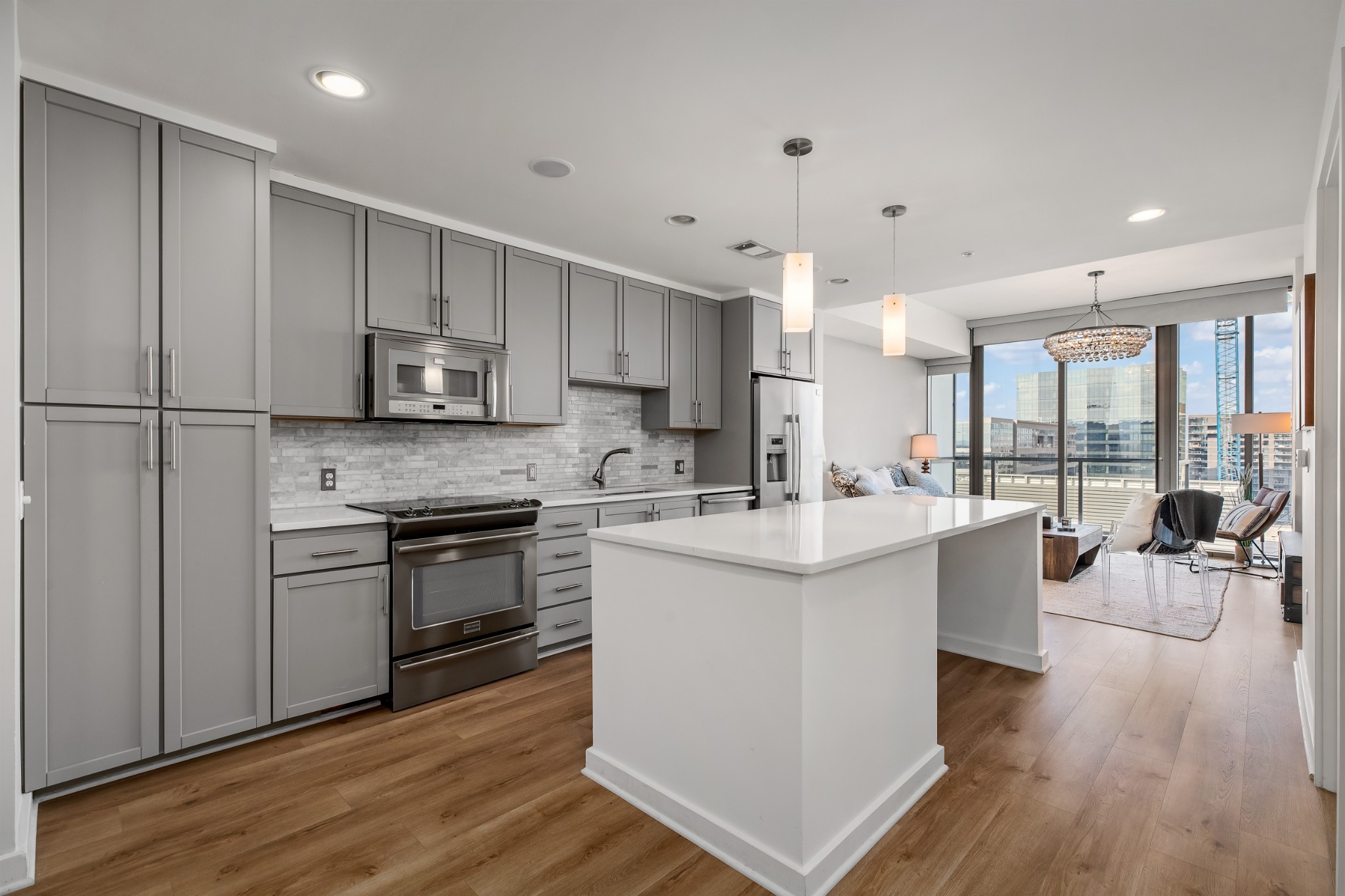 1212 Laurel St Unit: 2108