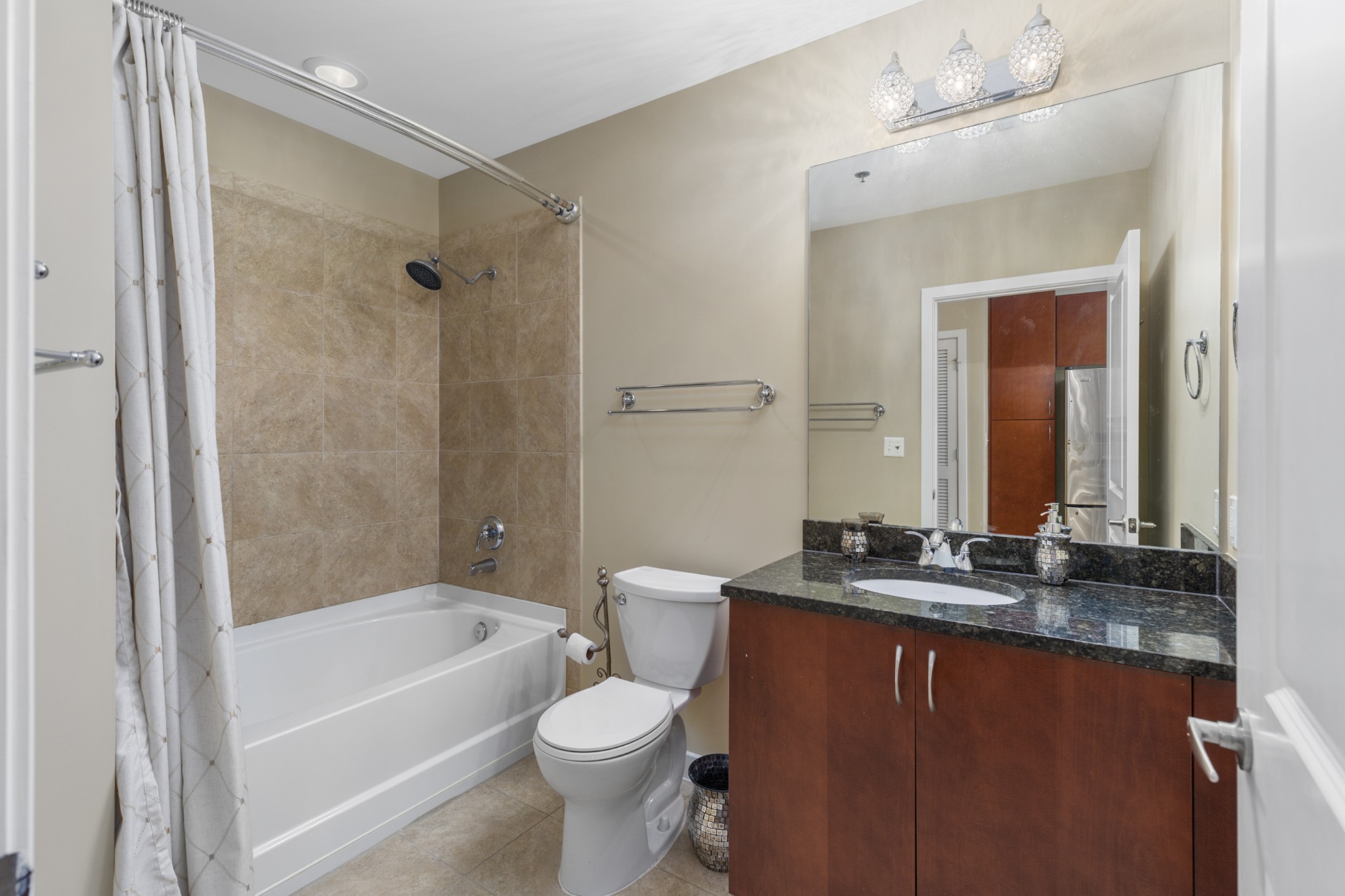 301 Demonbreun St Unit: 921