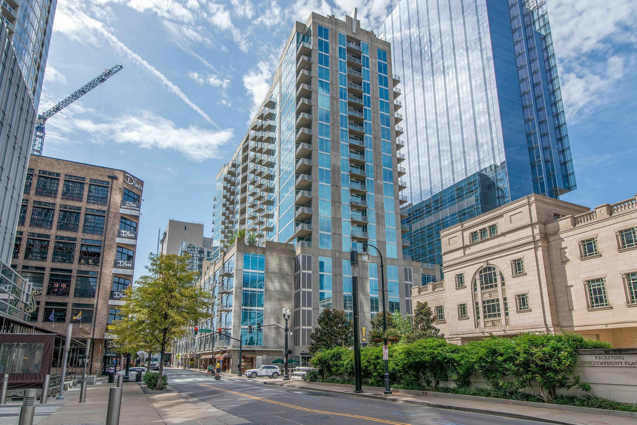 301 Demonbreun St Unit: 921