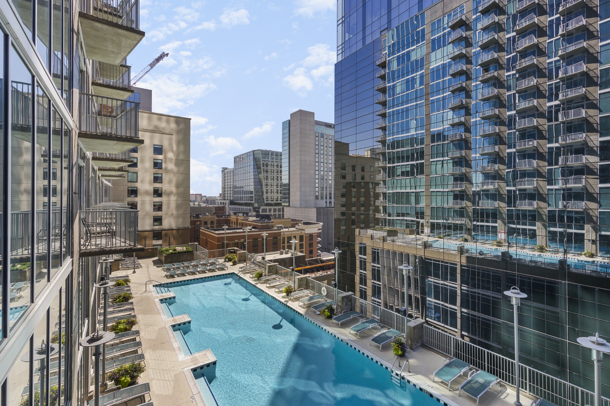 301 Demonbreun St Unit: 921