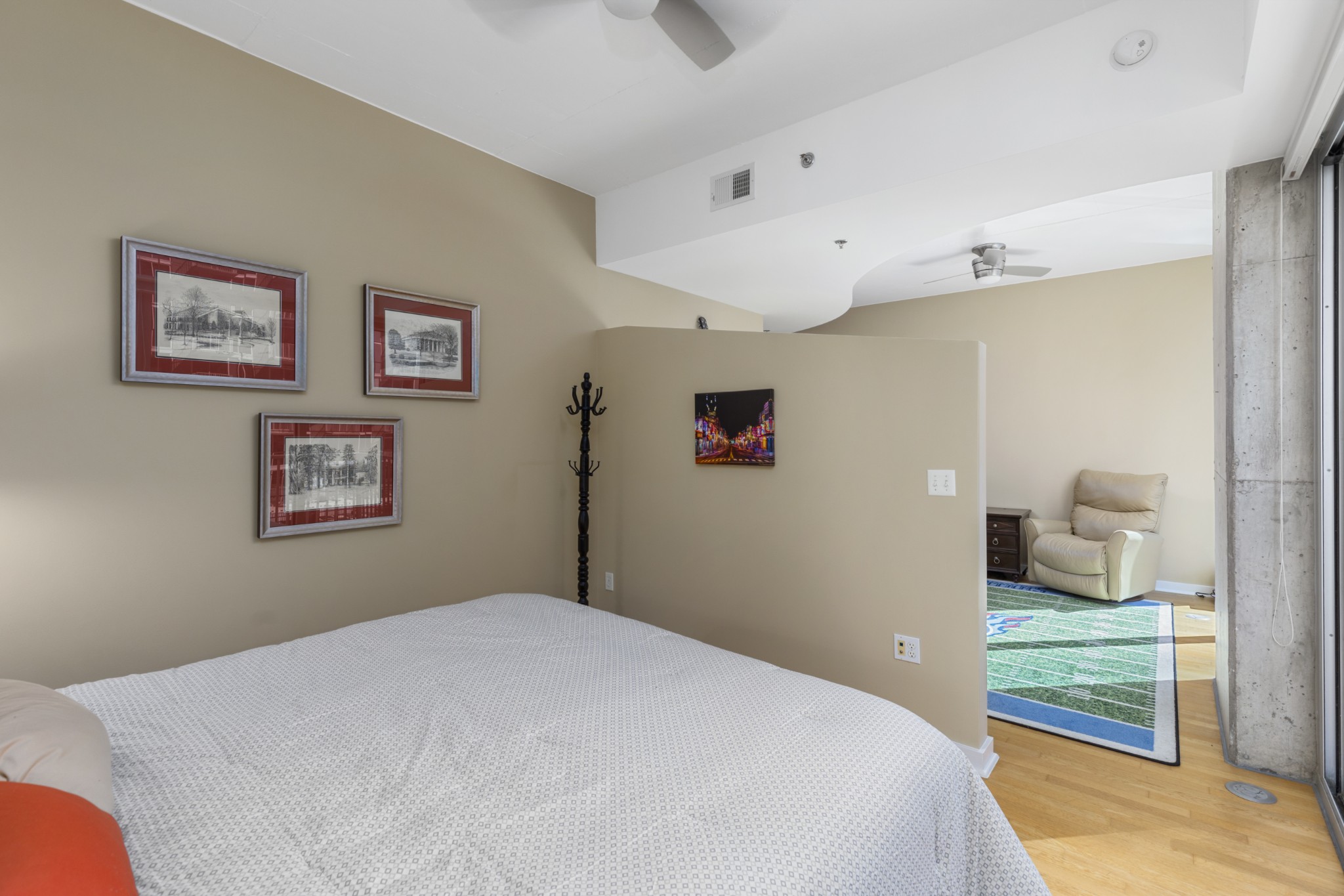 301 Demonbreun St Unit: 921