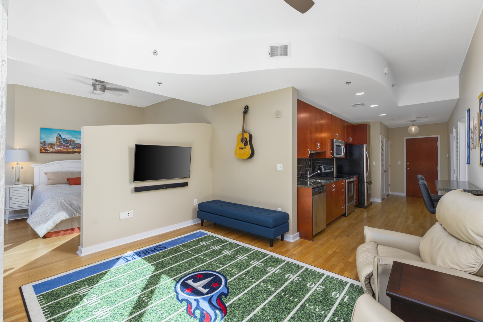 301 Demonbreun St Unit: 921