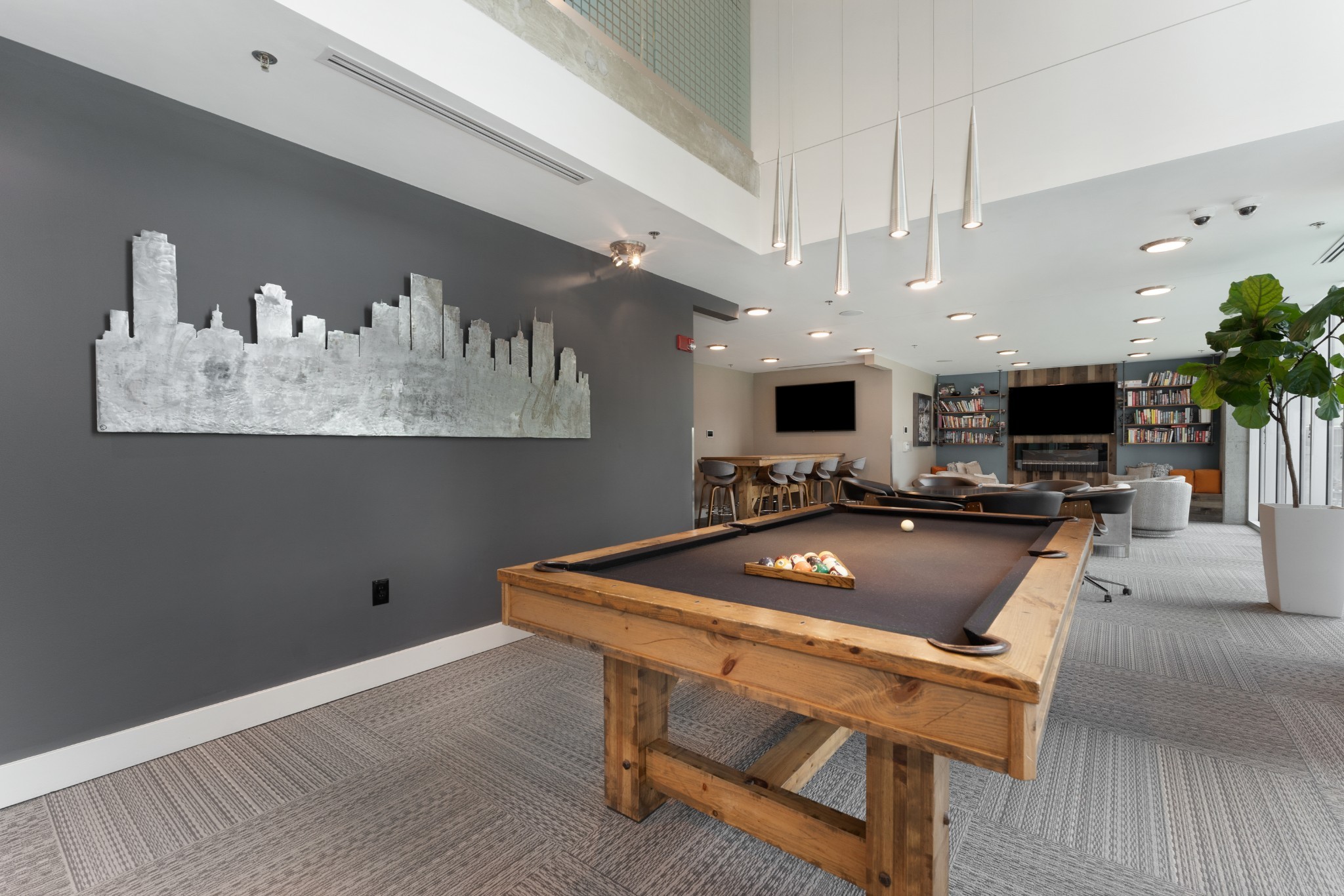 301 Demonbreun St Unit: 921