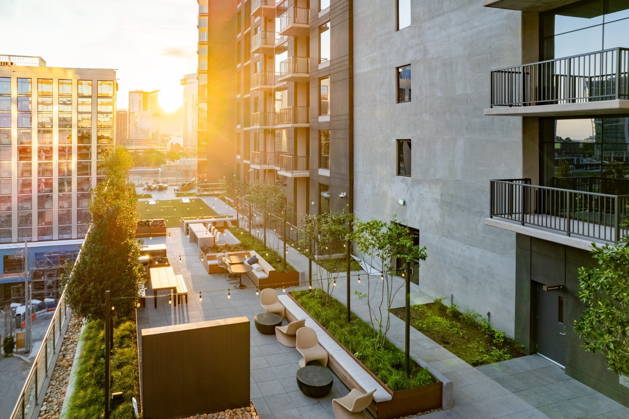 1212 Demonbreun St Unit: 1615