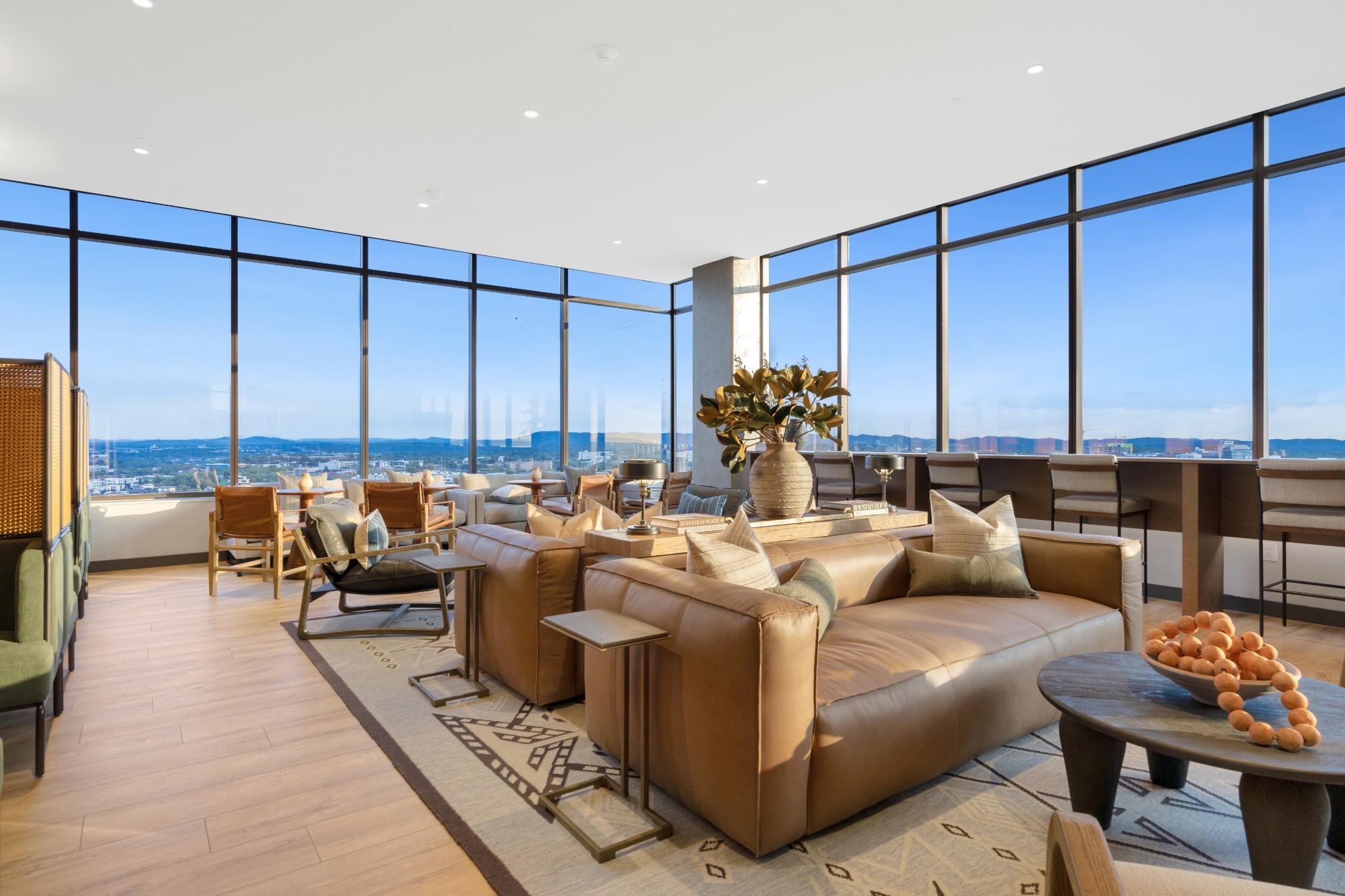 1212 Demonbreun St Unit: 1615