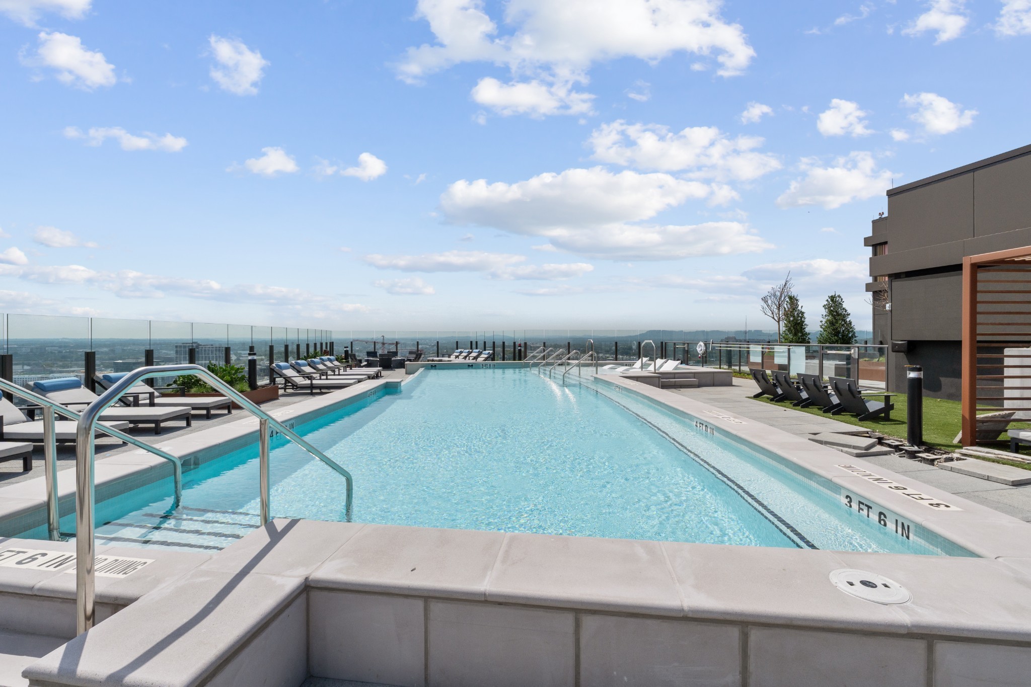 1212 Demonbreun St Unit: 1615