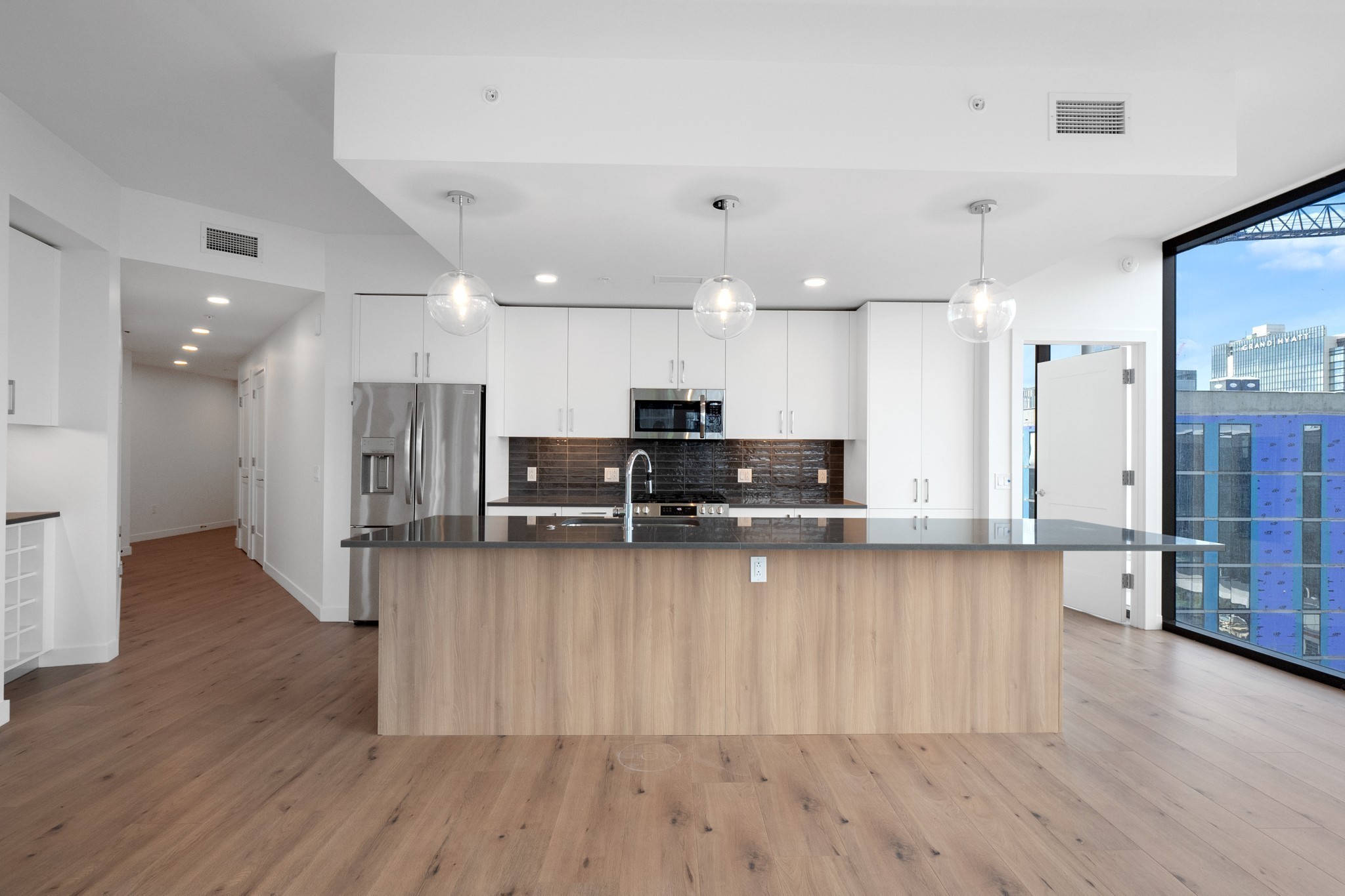 1212 Demonbreun St Unit: 1615