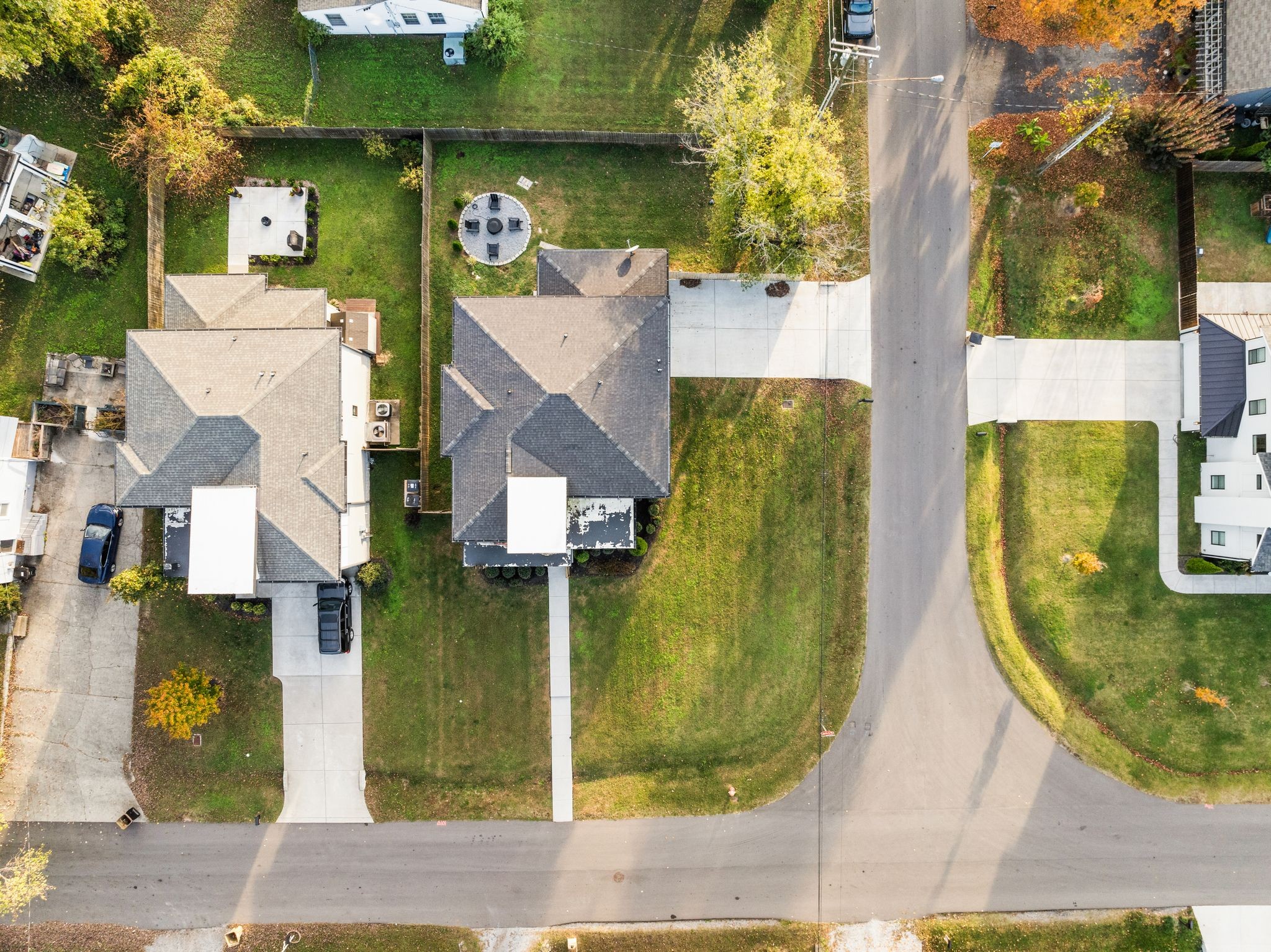 2000 Rosemary Ln