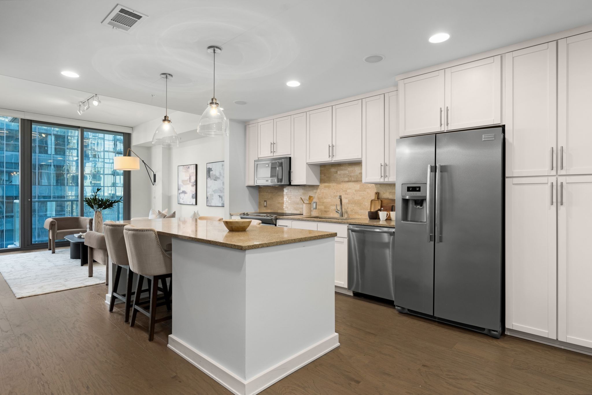 1212 Laurel St Unit: 1114