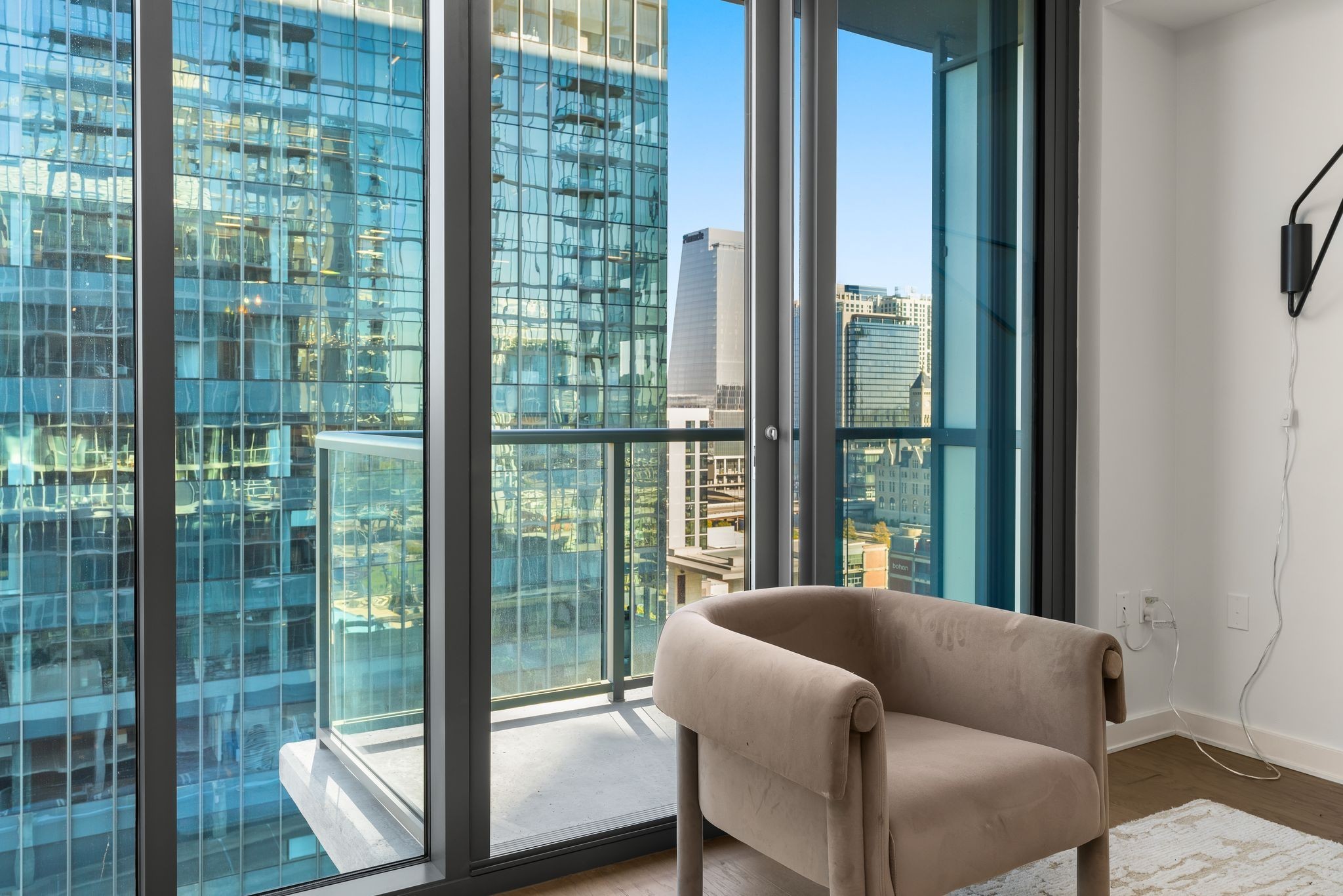 1212 Laurel St Unit: 1114