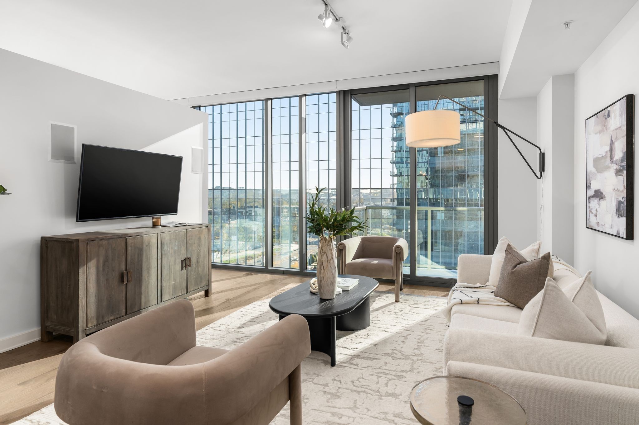 1212 Laurel St Unit: 1114