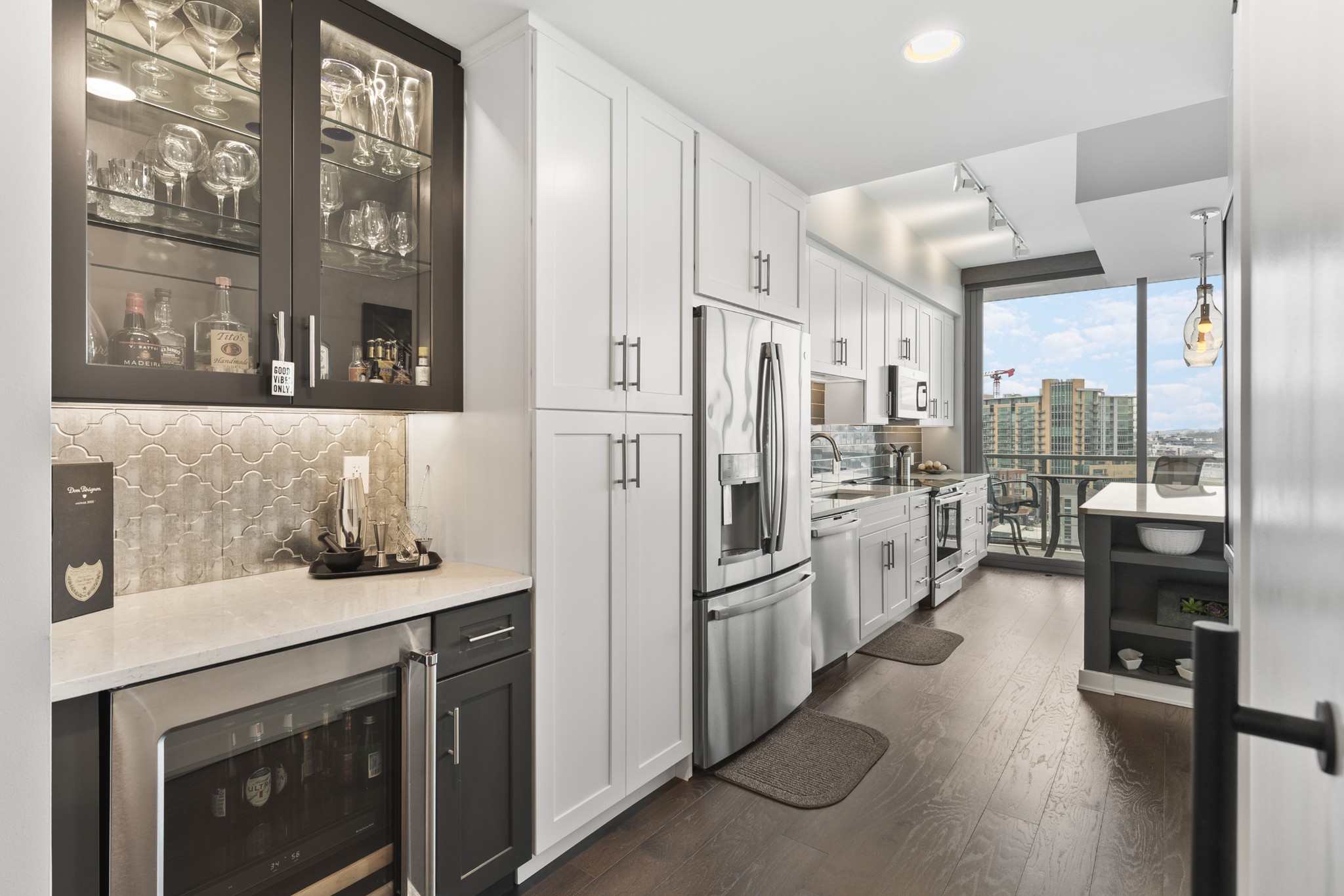 1212 Laurel St Unit: 1109