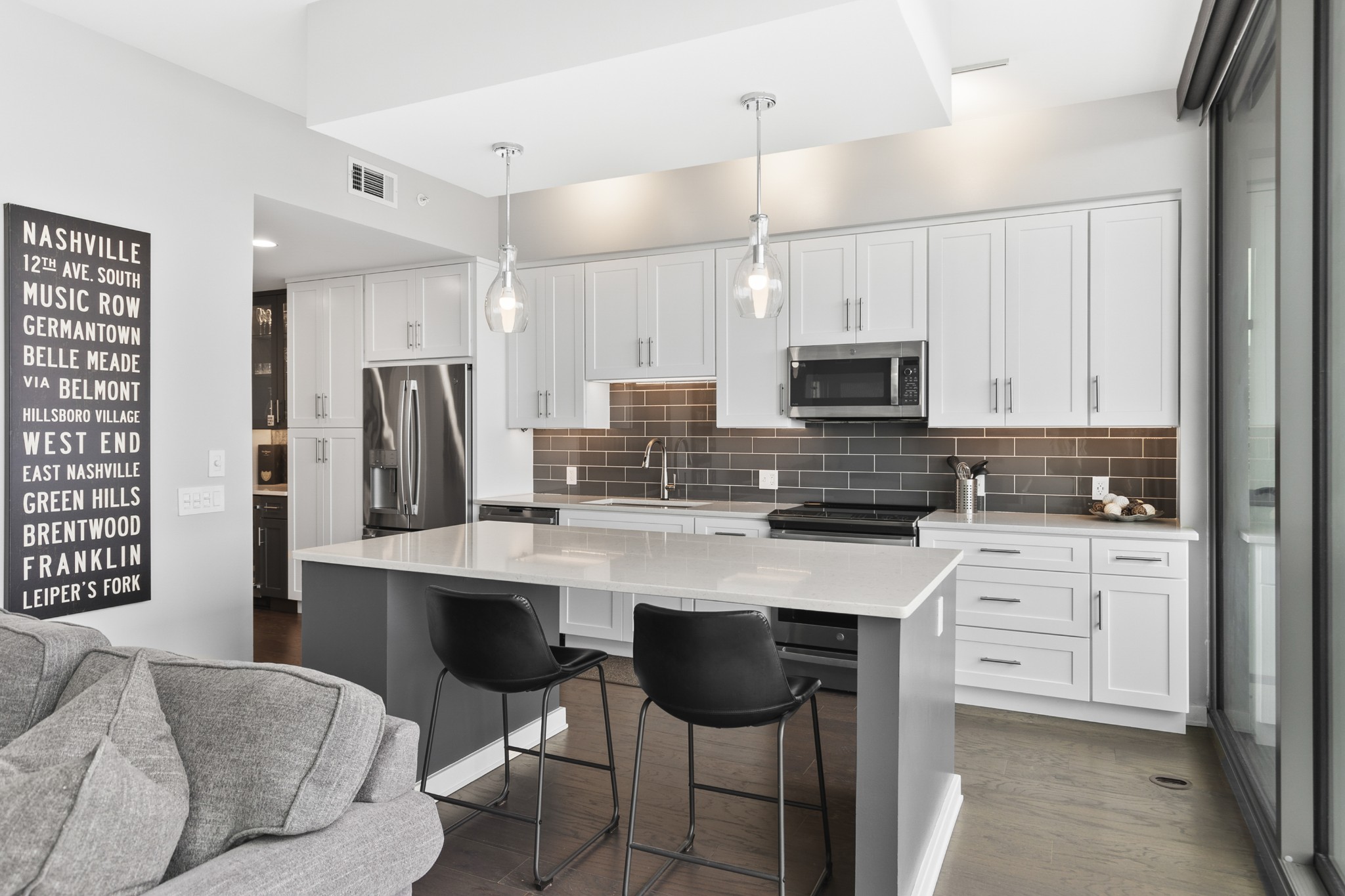 1212 Laurel St Unit: 1109