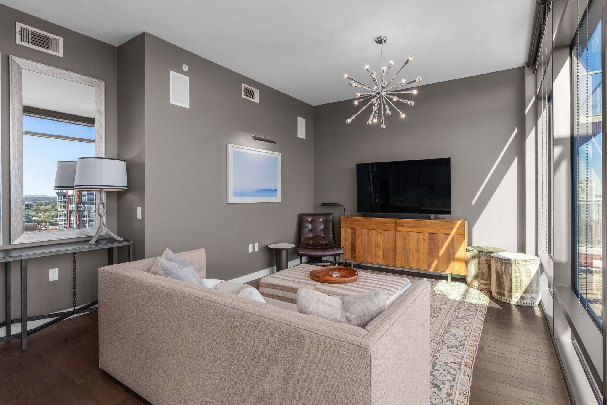 1212 Laurel St Unit: 1911