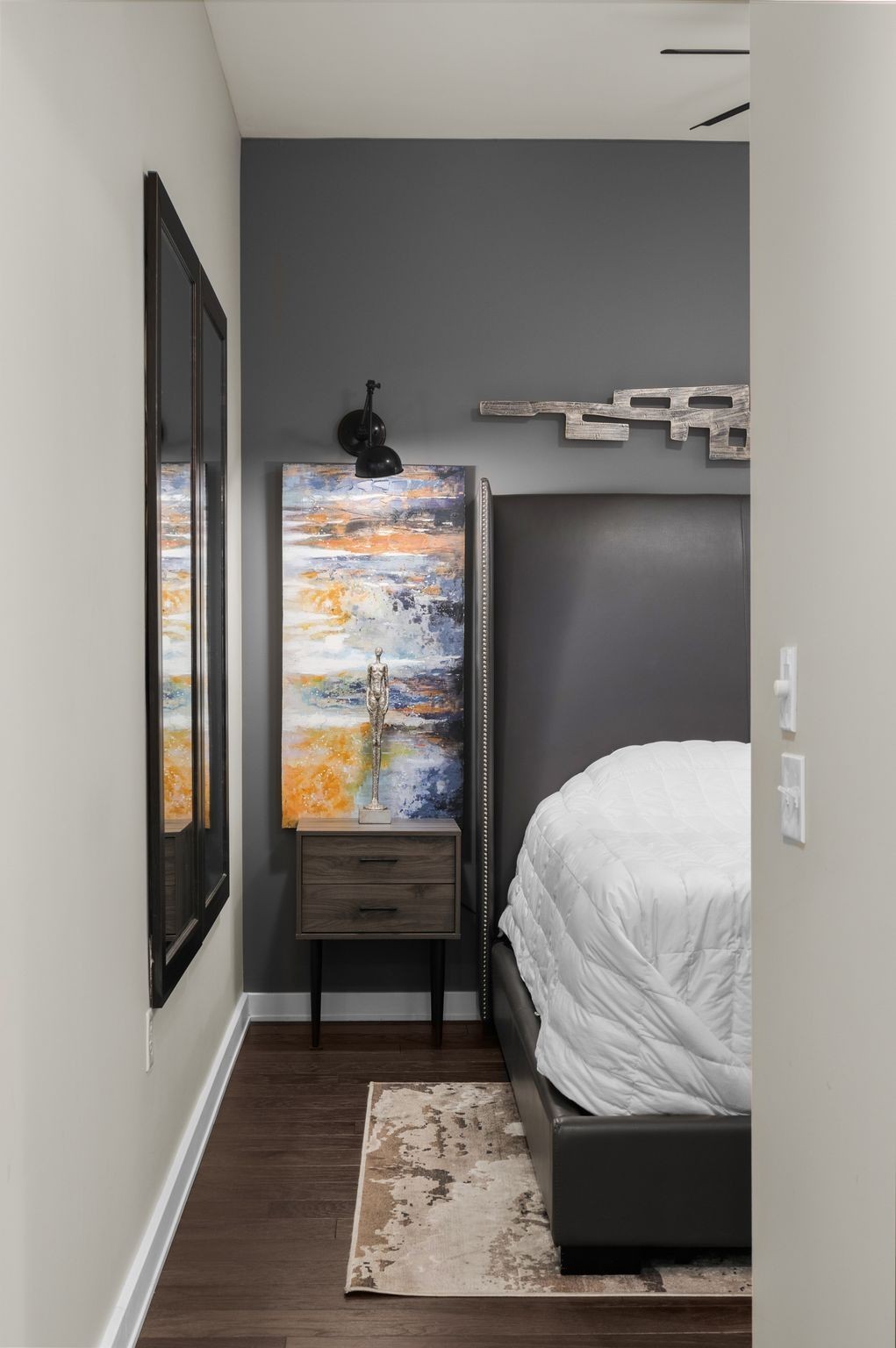 1212 Laurel St Unit: 1911