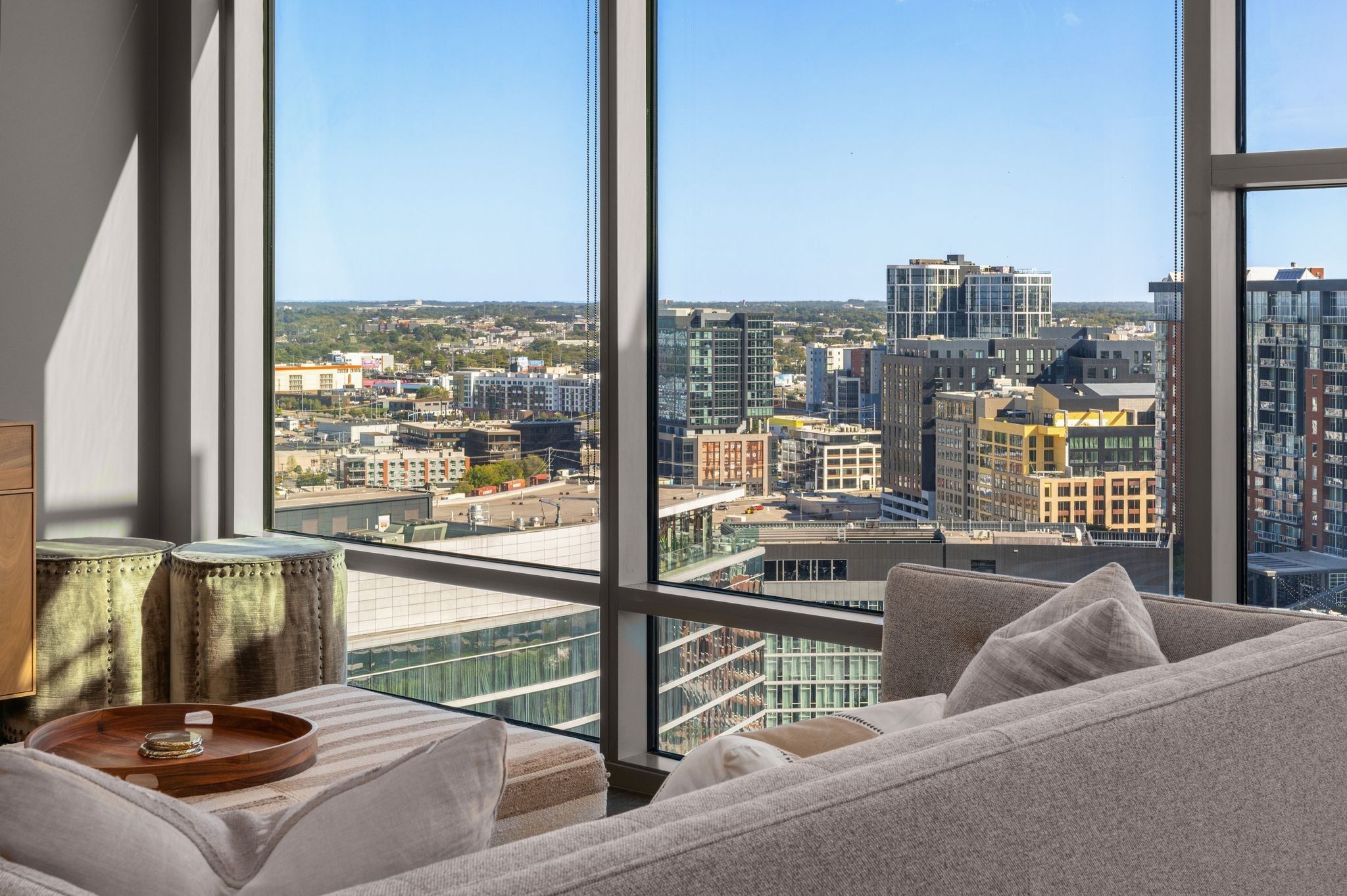 1212 Laurel St Unit: 1911