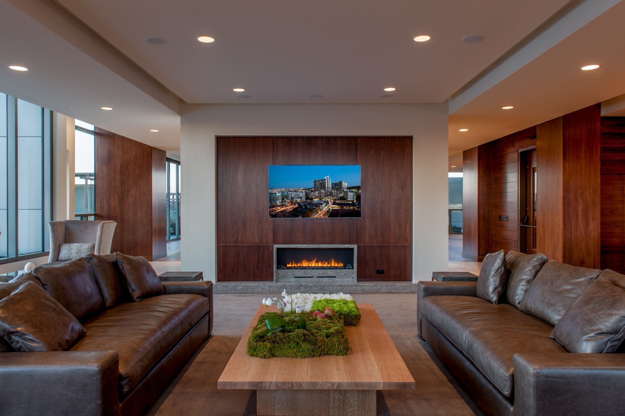 1212 Laurel St Unit: 1911