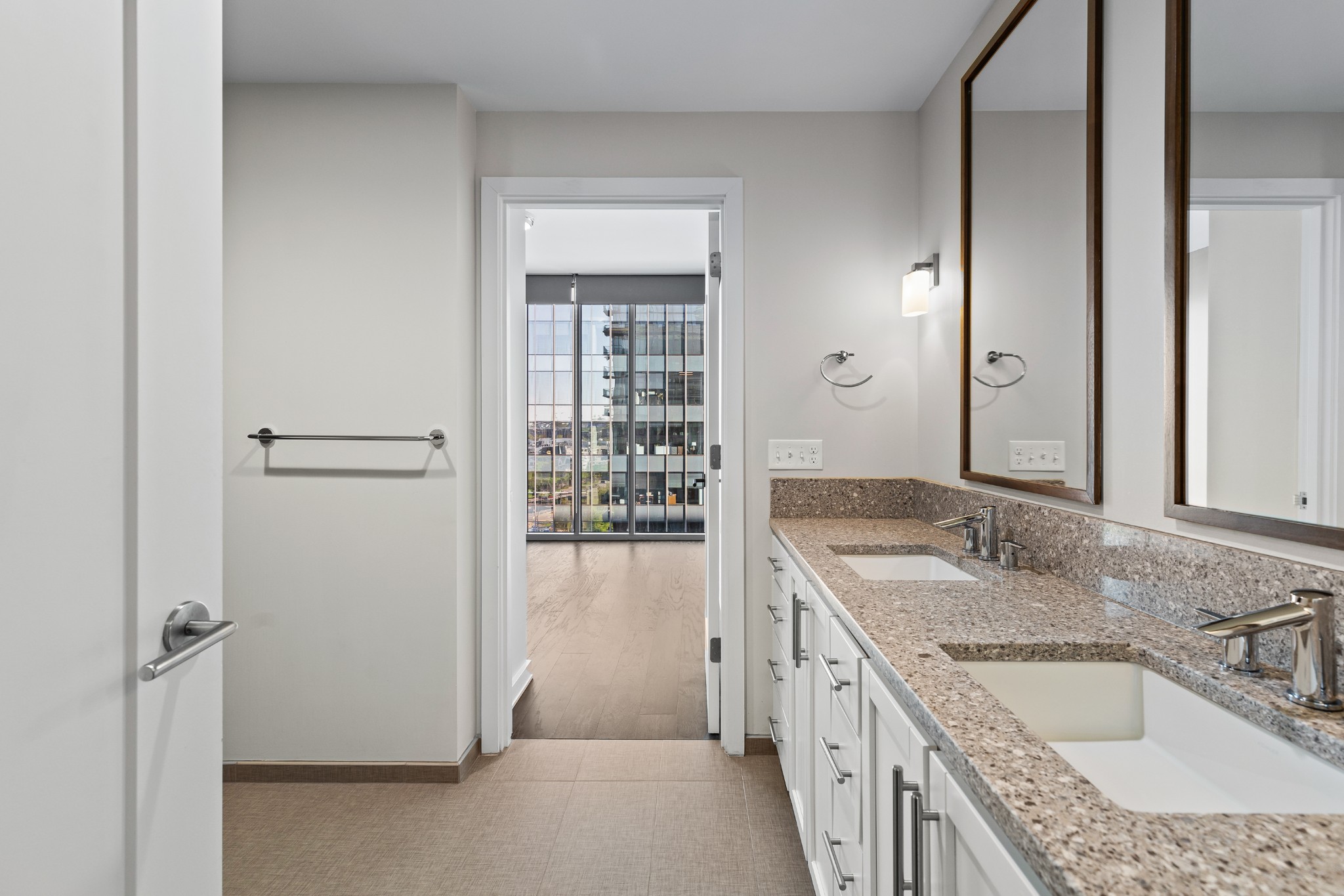 1212 Laurel St Unit: 1214