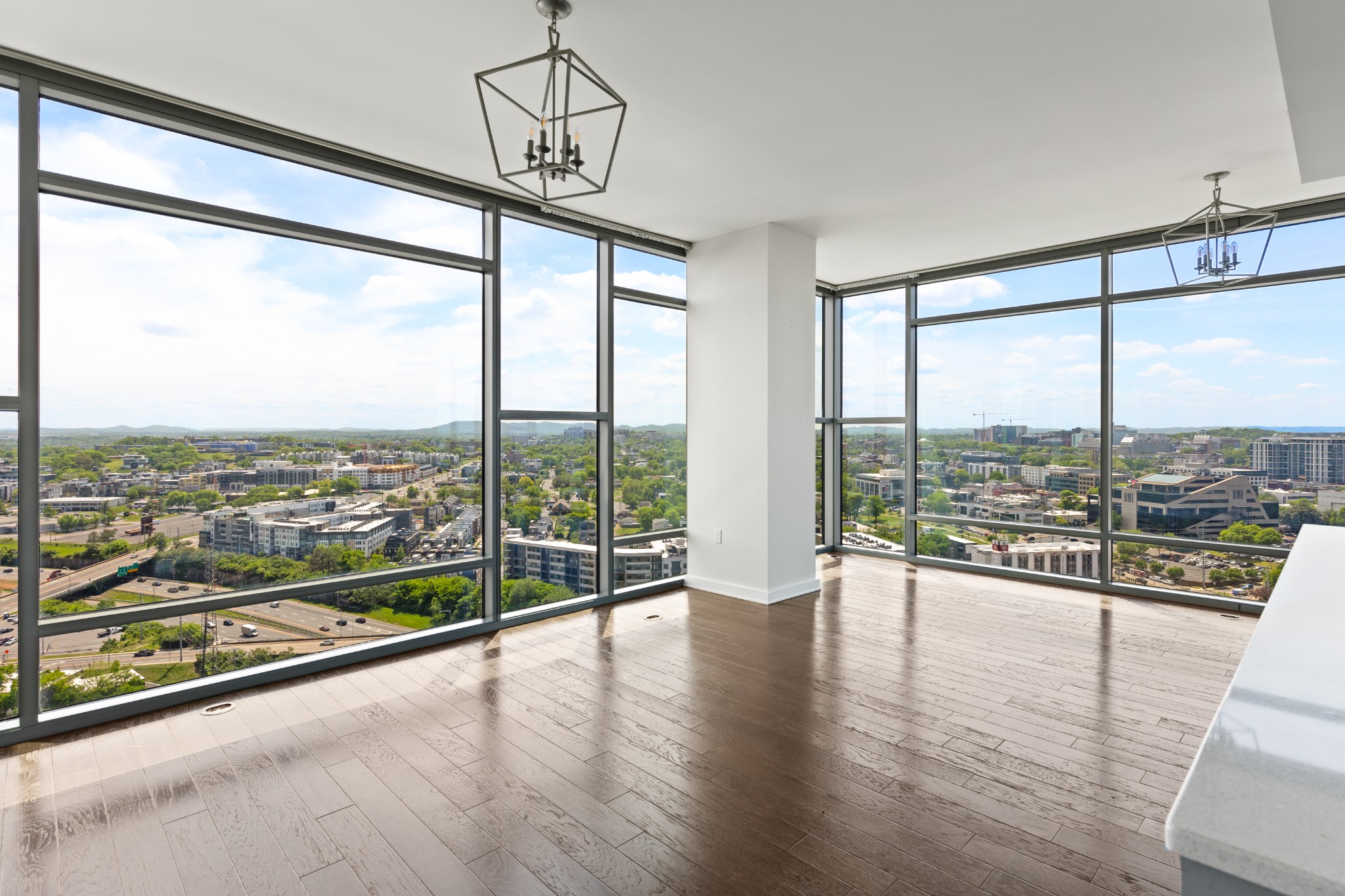 1212 Laurel St Unit: 2213