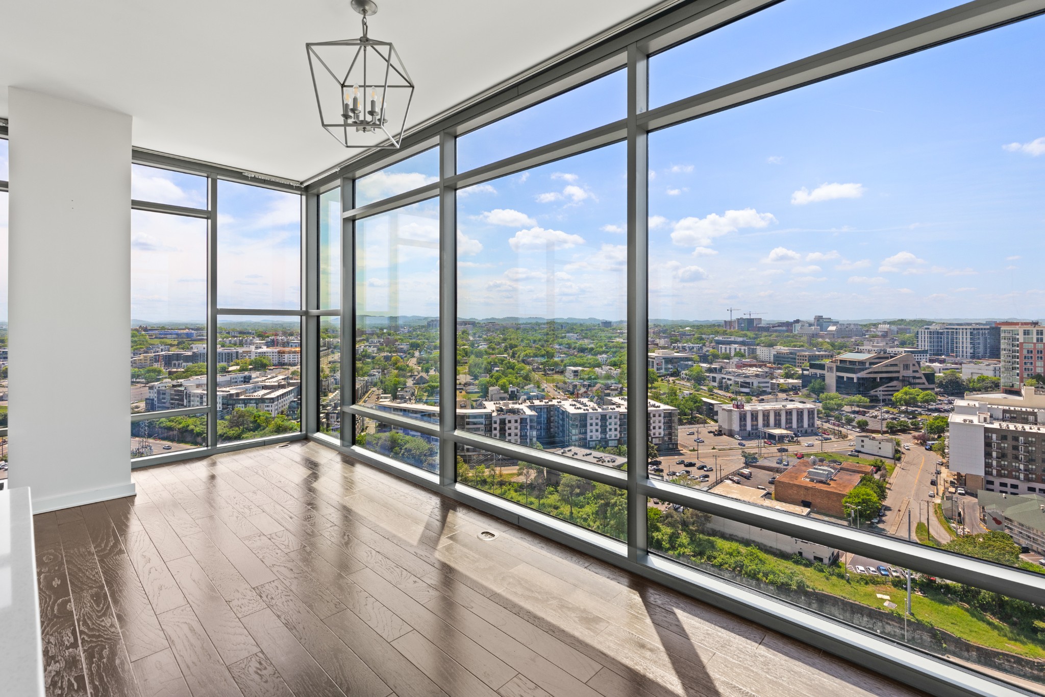 1212 Laurel St Unit: 2213