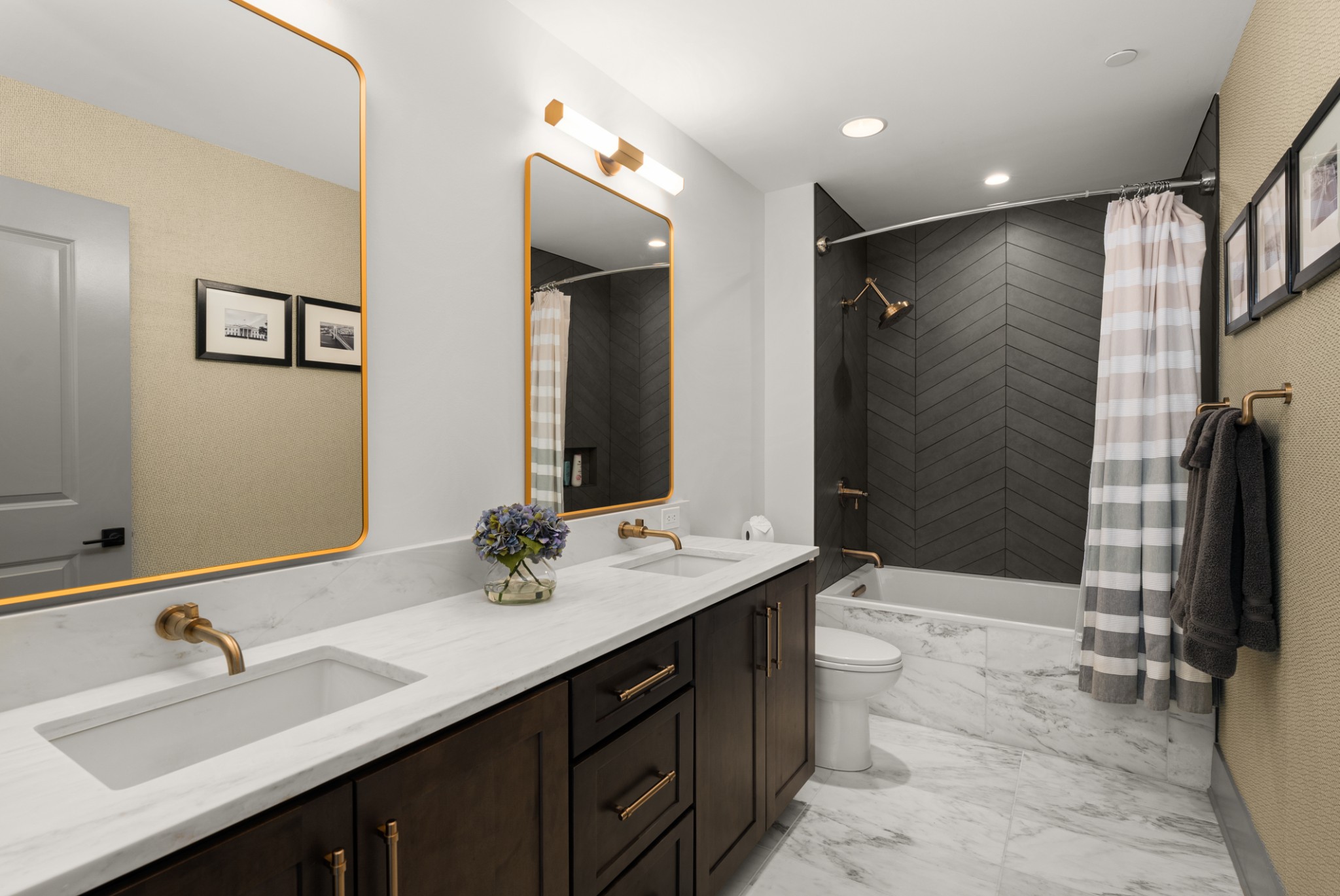 1616 West End Ave Unit: 3107