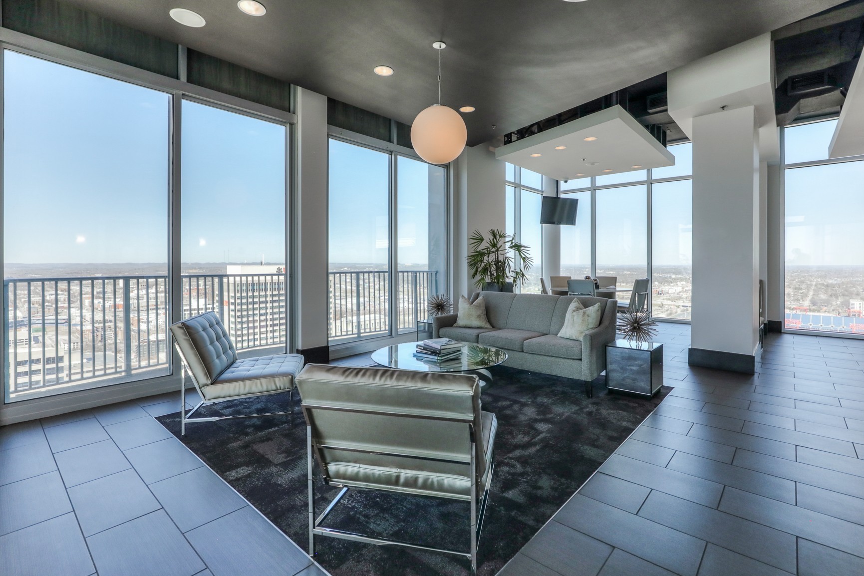 415 Church St Unit: 1009