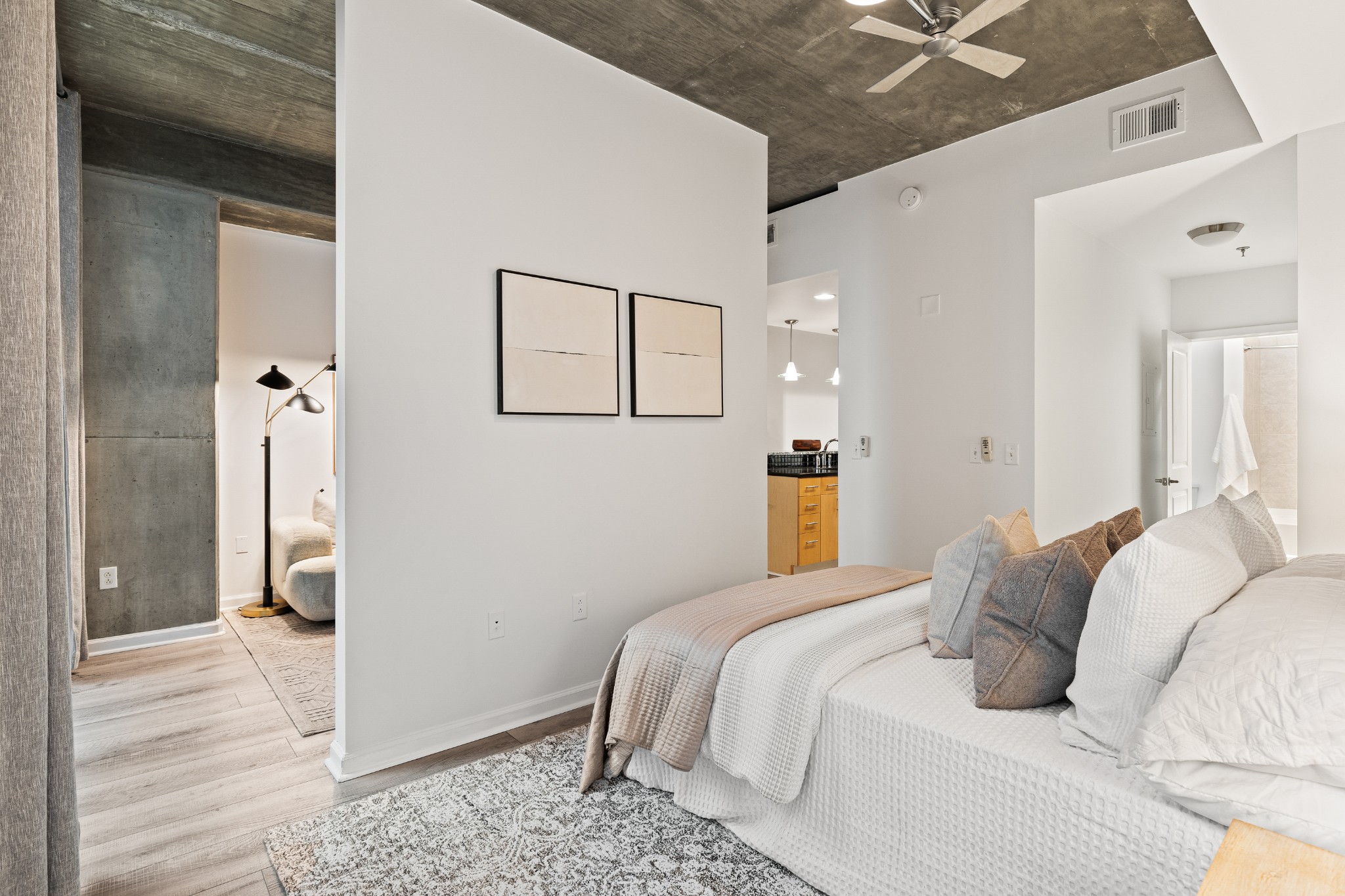 415 Church St Unit: 1009