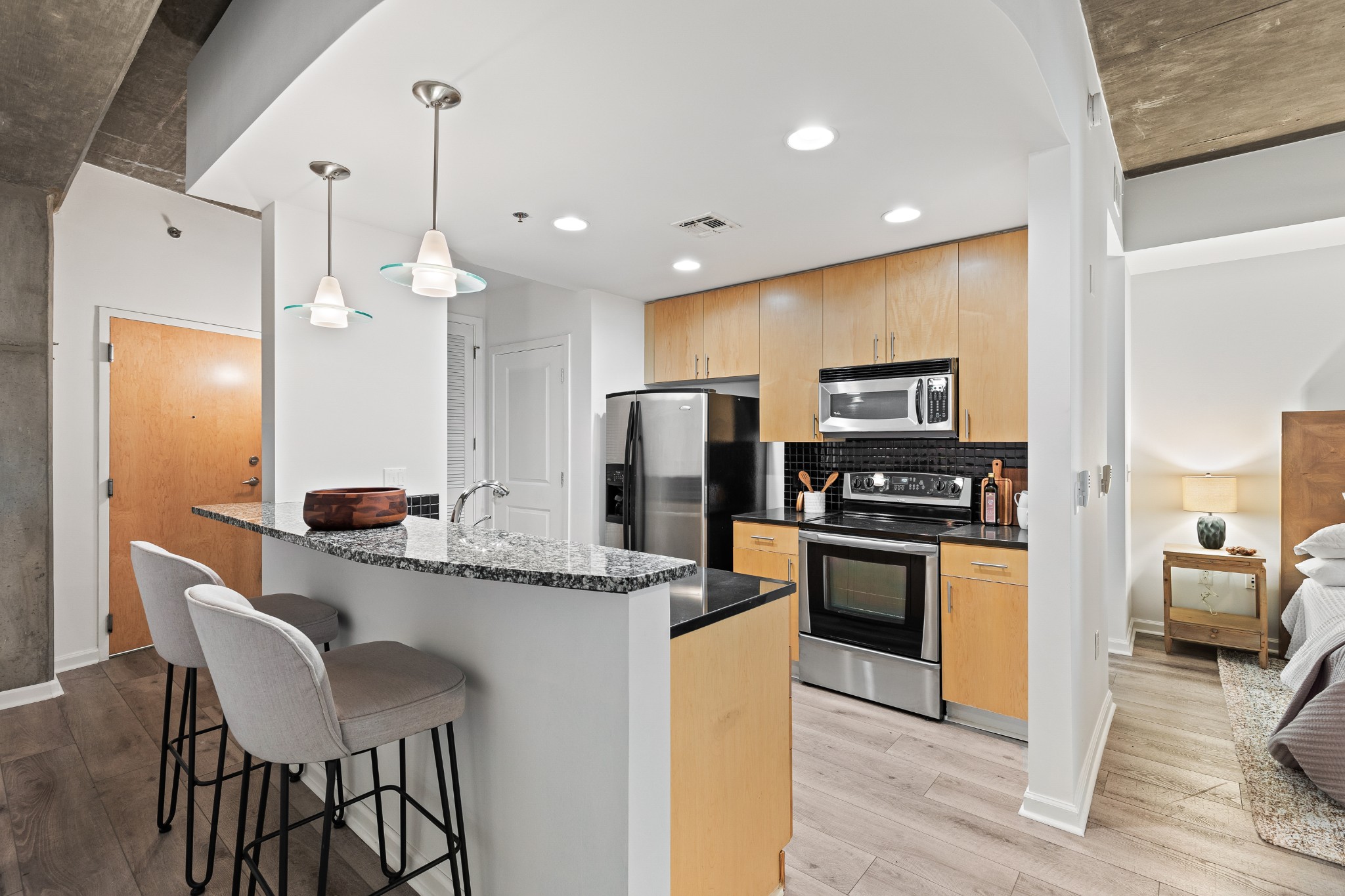 415 Church St Unit: 1009