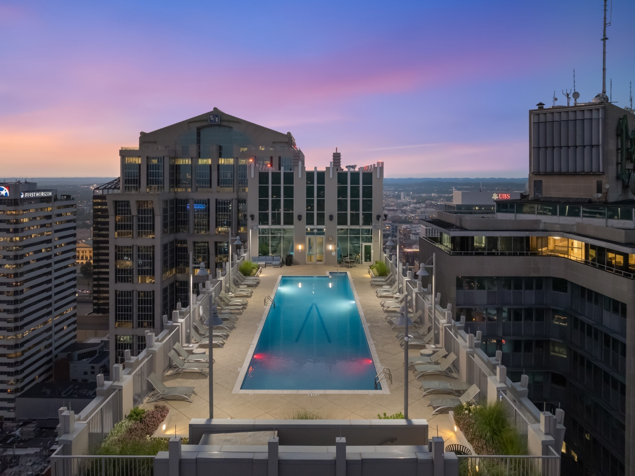415 Church St Unit: 1009