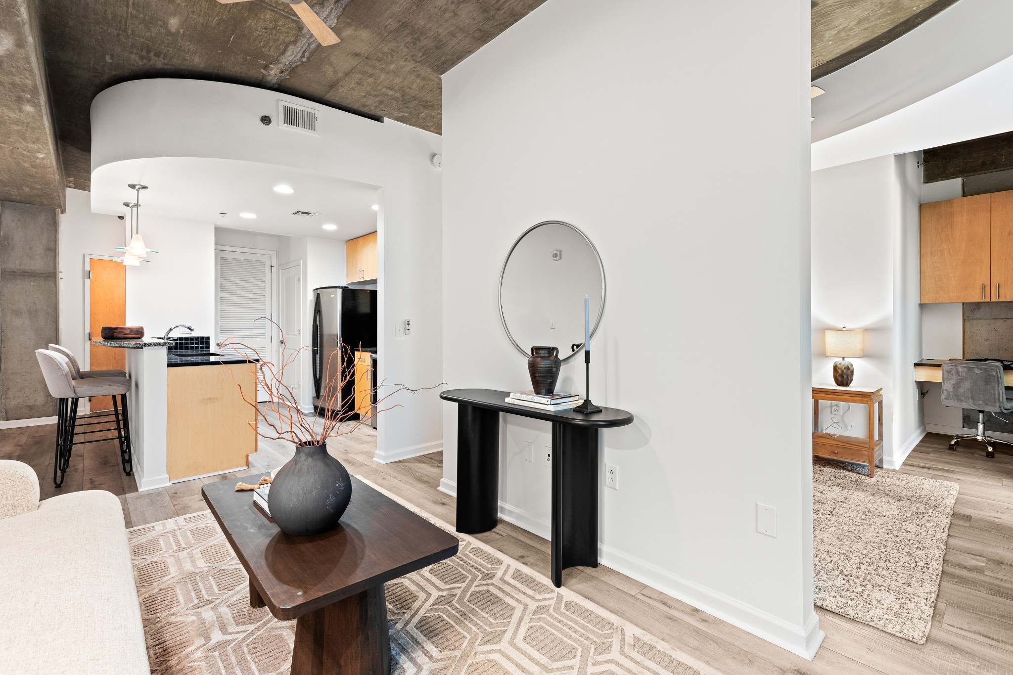 415 Church St Unit: 1009
