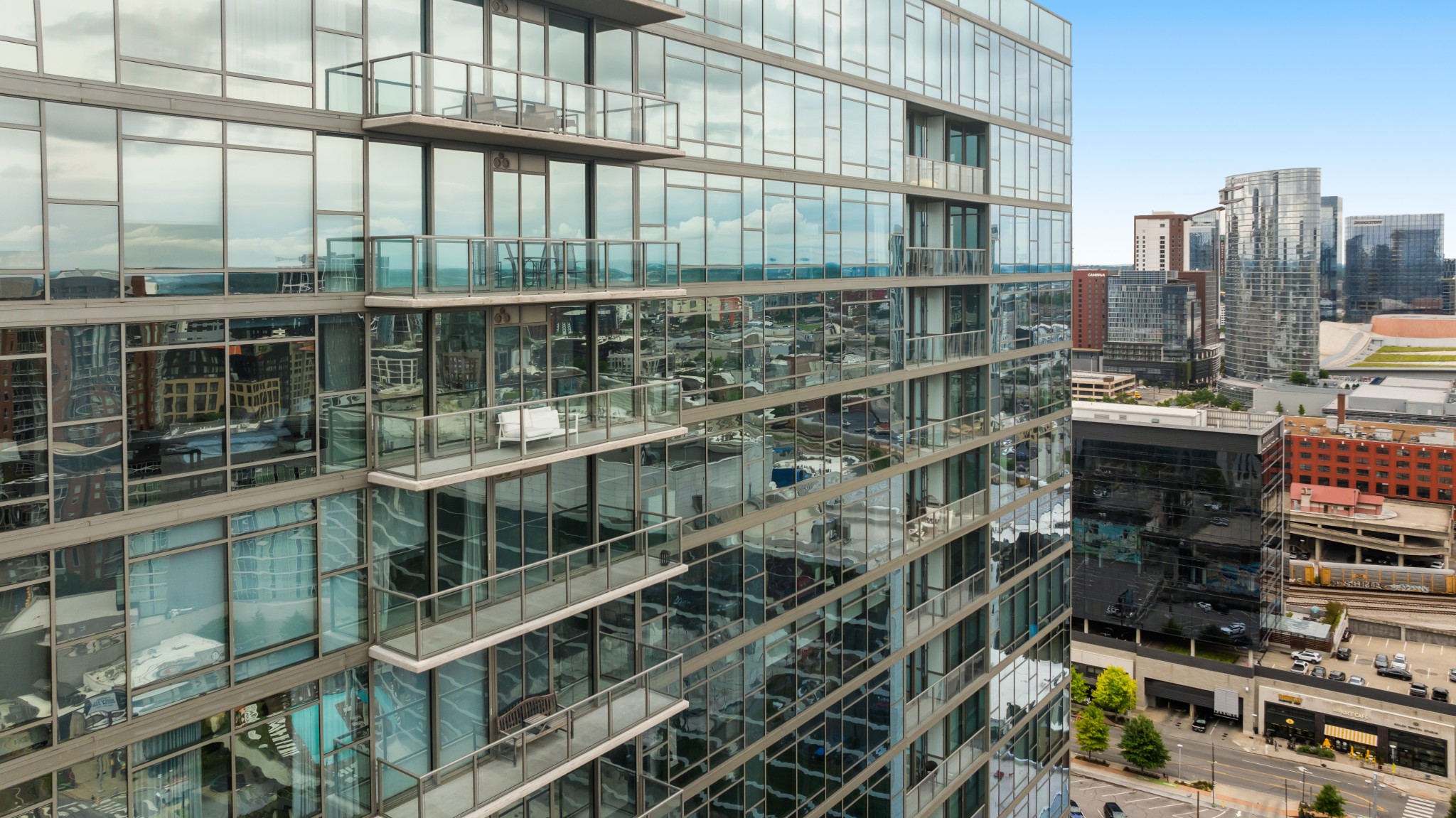 1212 Laurel St Unit: 2005