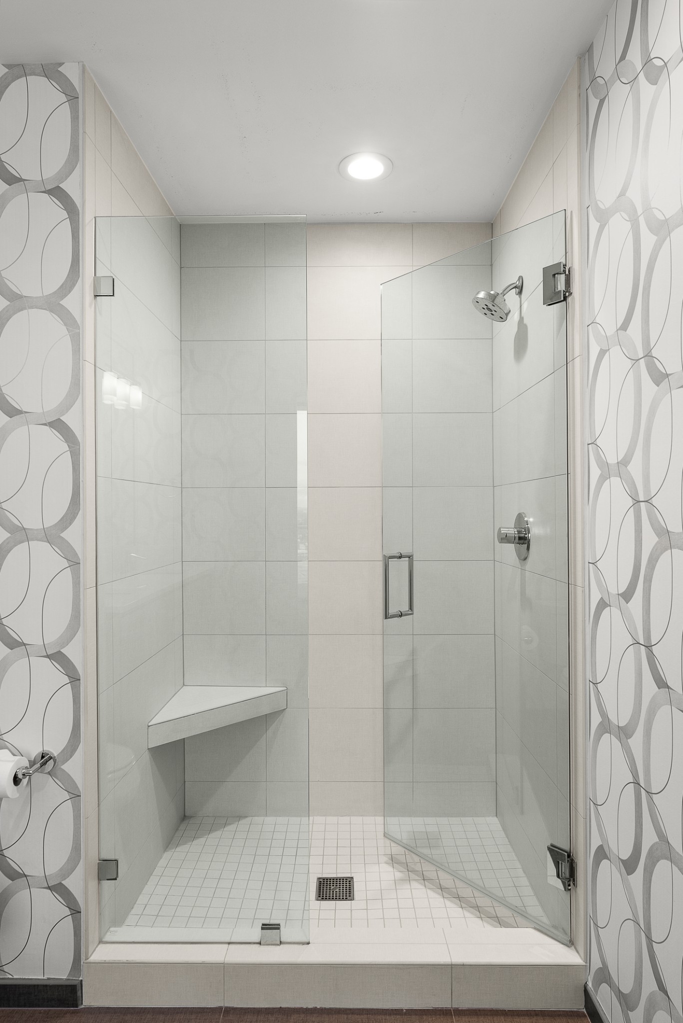 1212 Laurel St Unit: 2005