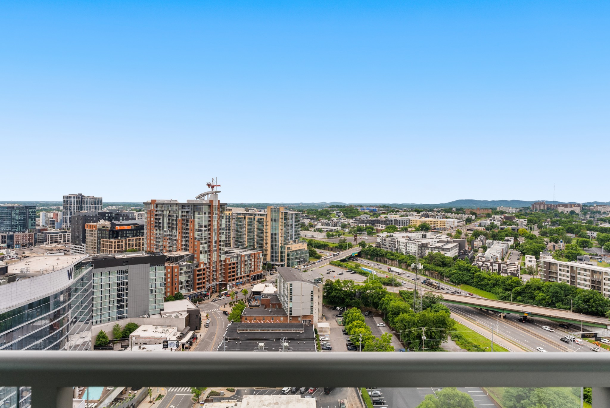 1212 Laurel St Unit: 2005