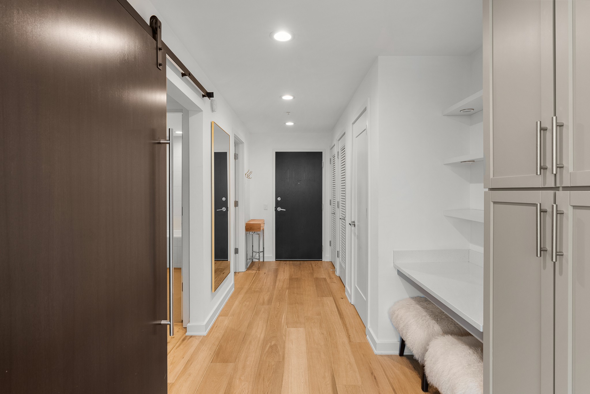 1212 Laurel St Unit: 2005