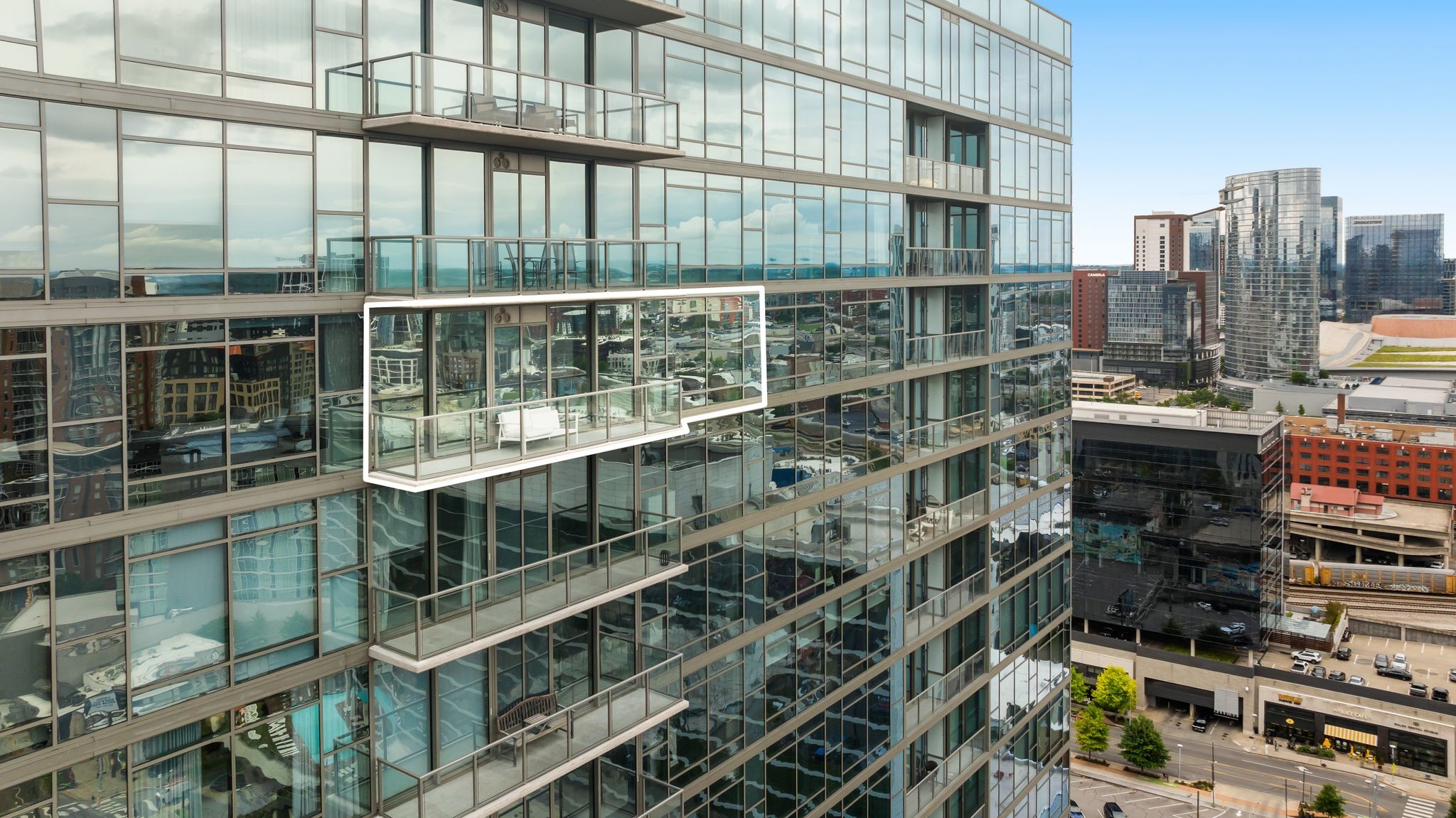 1212 Laurel St Unit: 2005