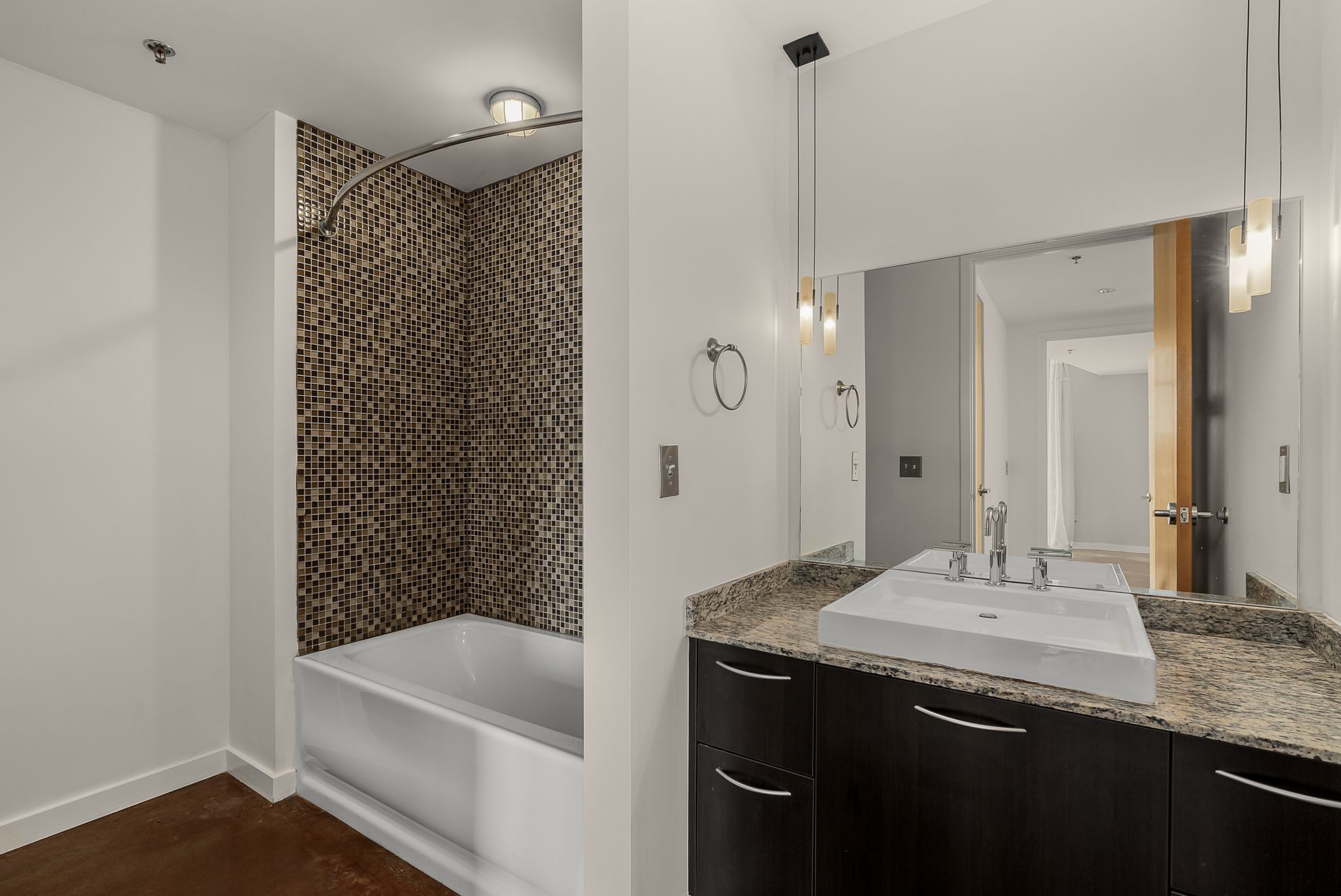 600 12th Ave, S Unit: 829