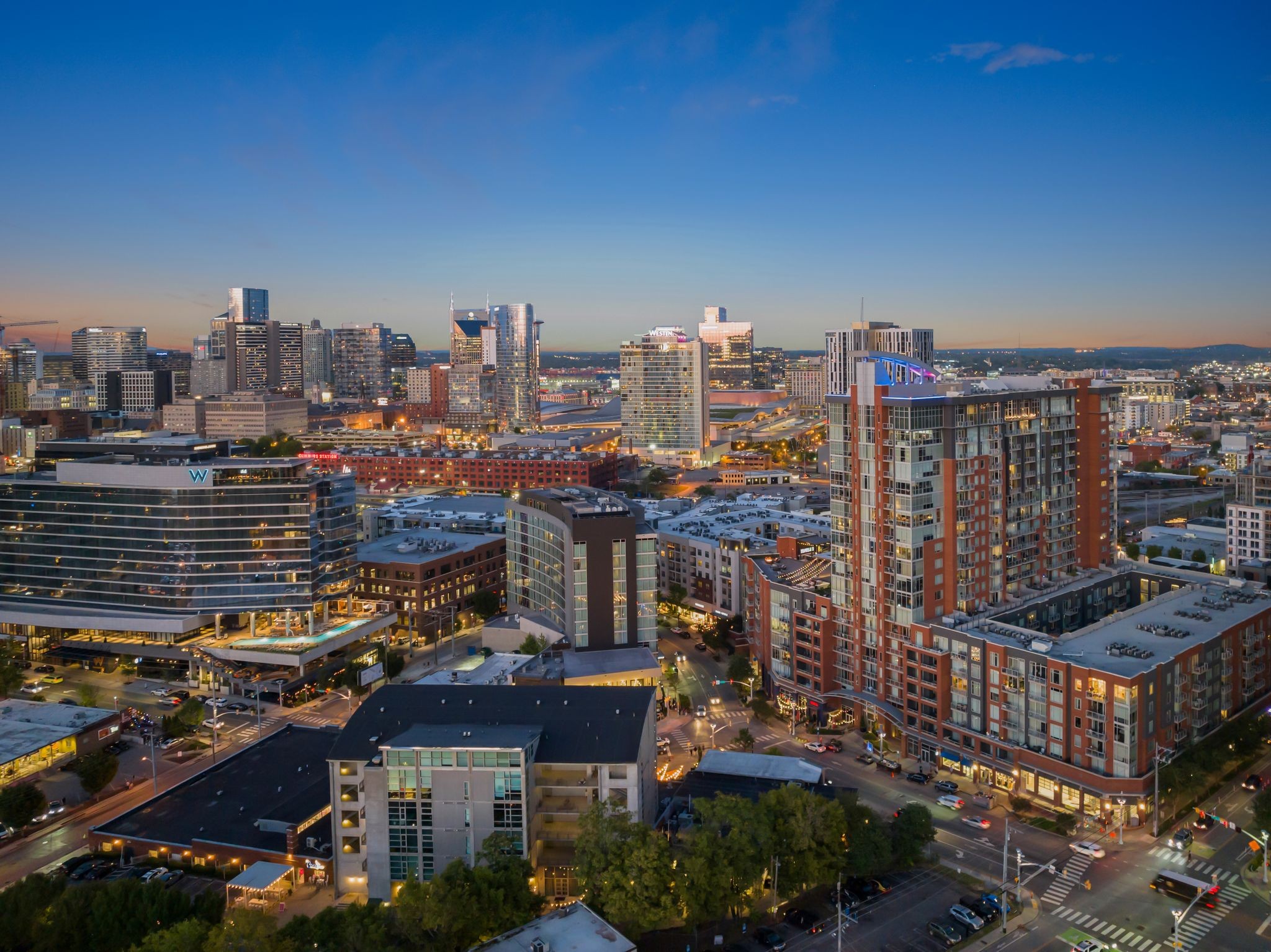 600 12th Ave, S Unit: 829