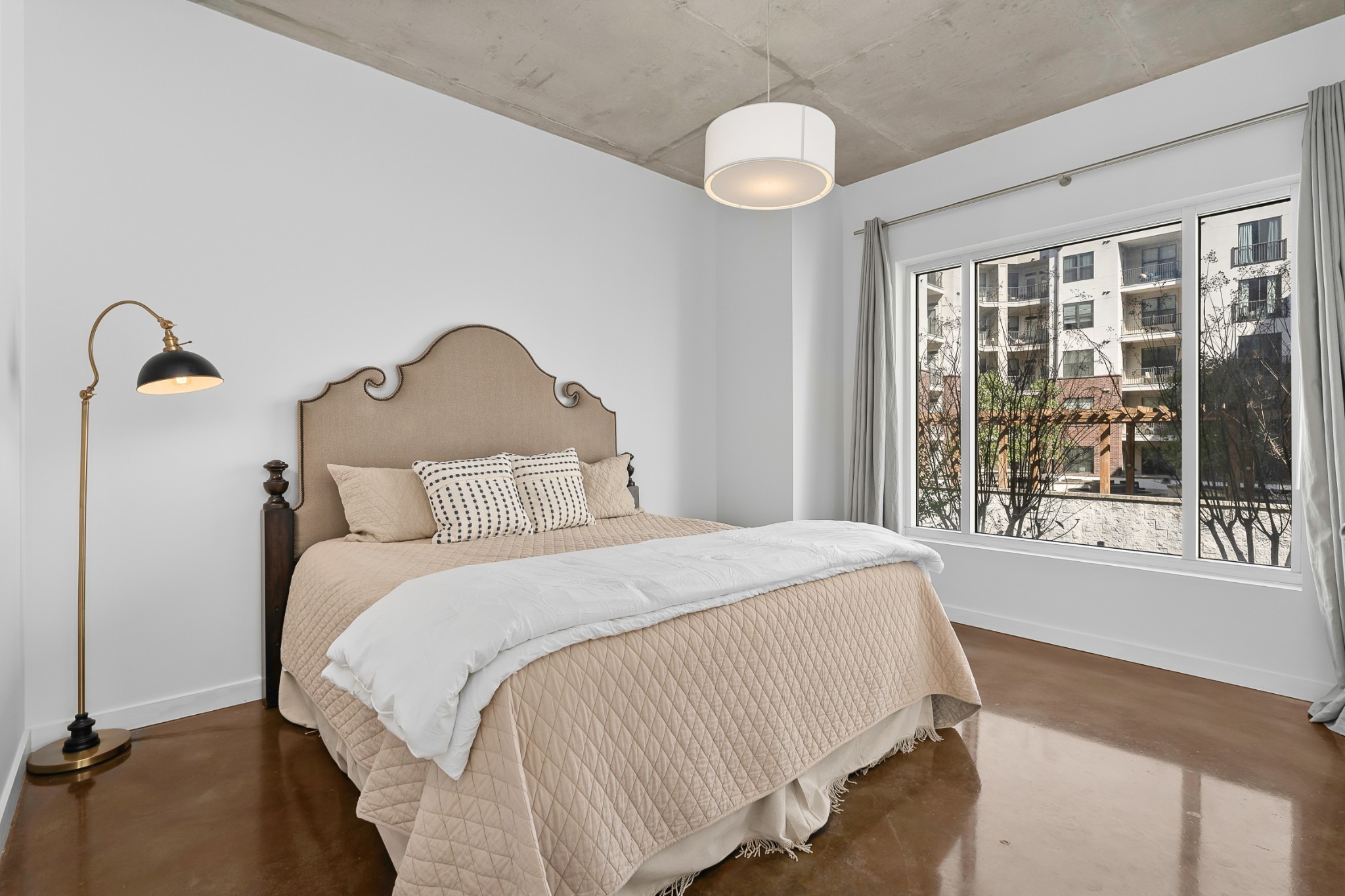 600 12th Ave, S Unit: 313