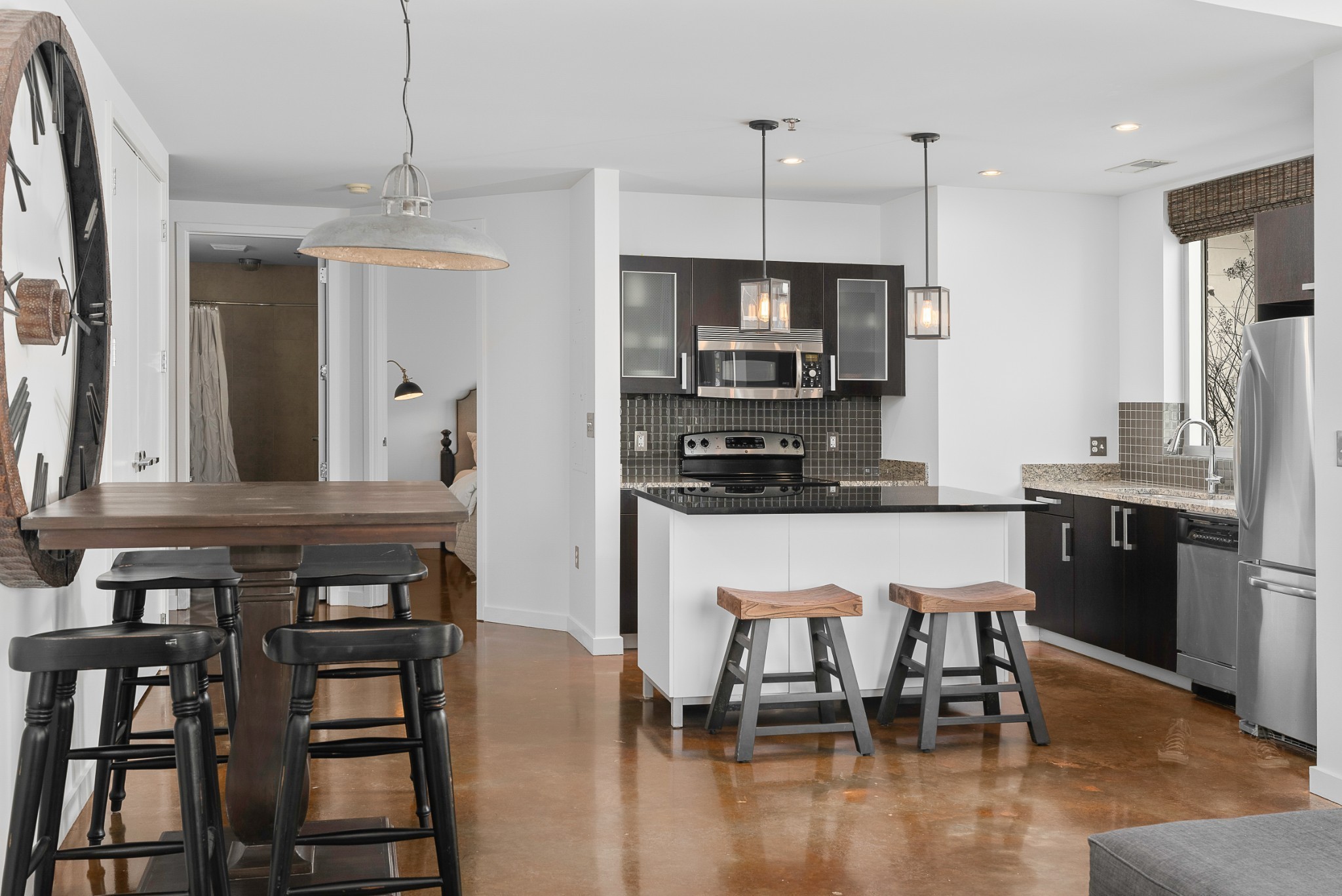 600 12th Ave, S Unit: 313