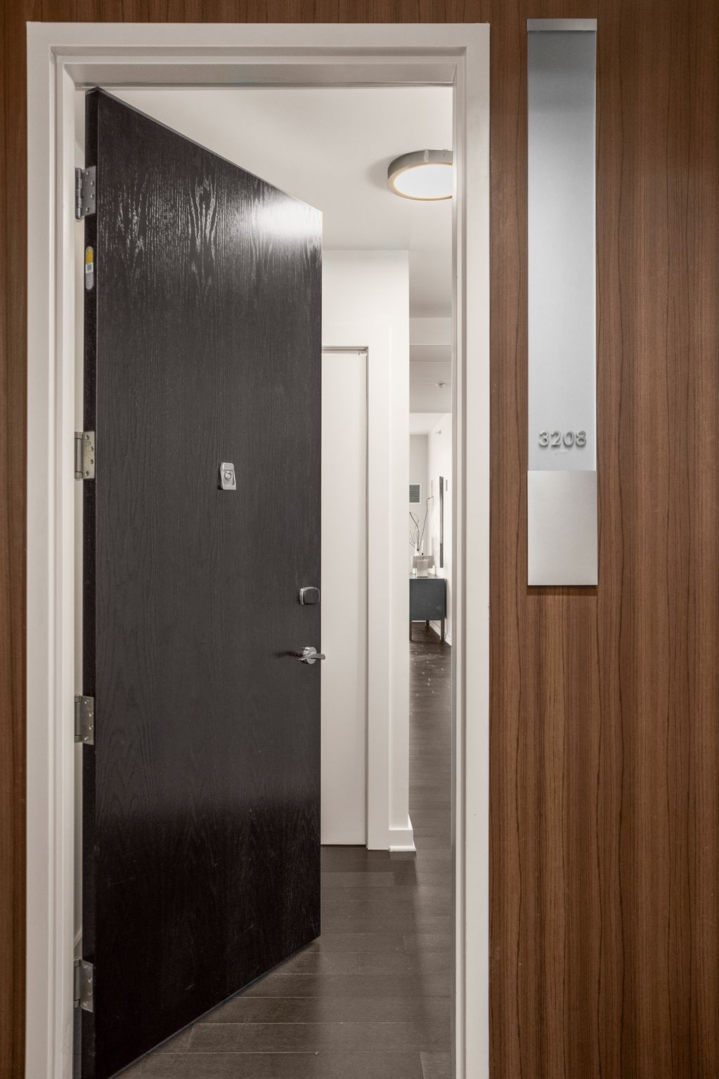 515 Church St Unit: 3208