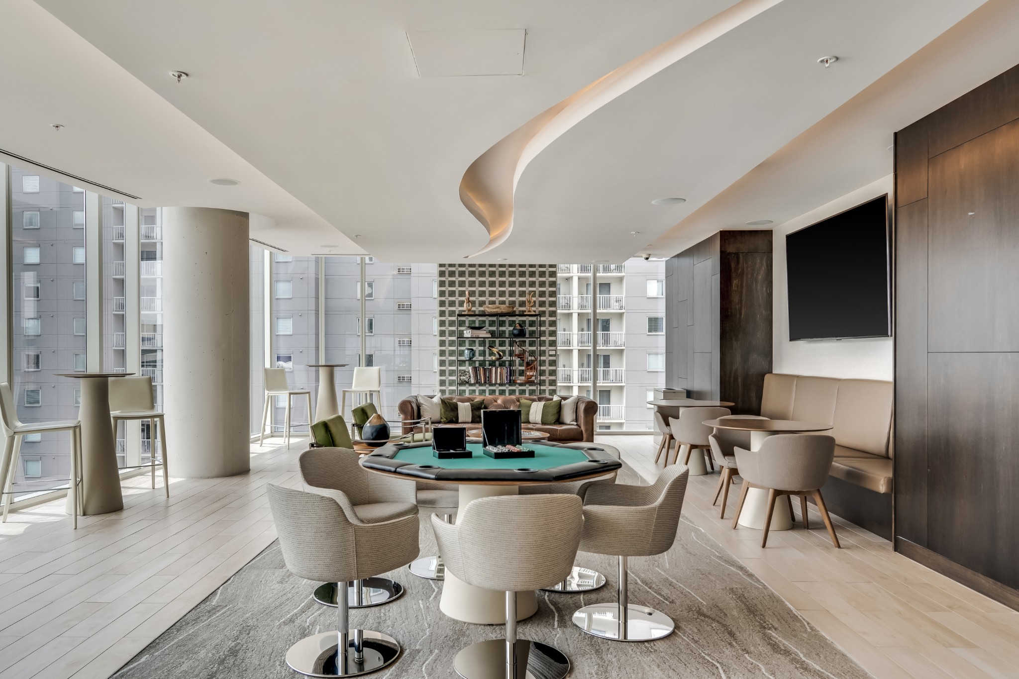 515 Church St Unit: 3208