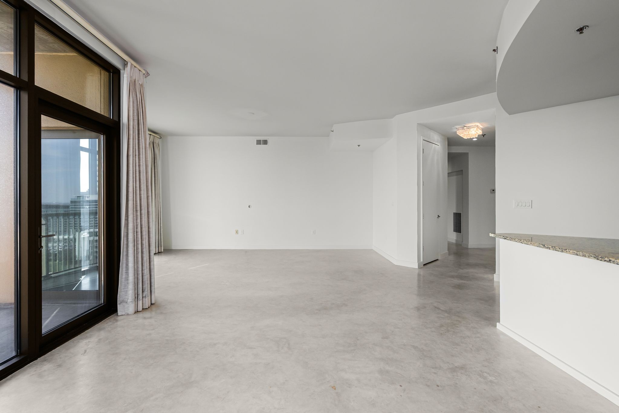 1510 Demonbreun St Unit: 1201