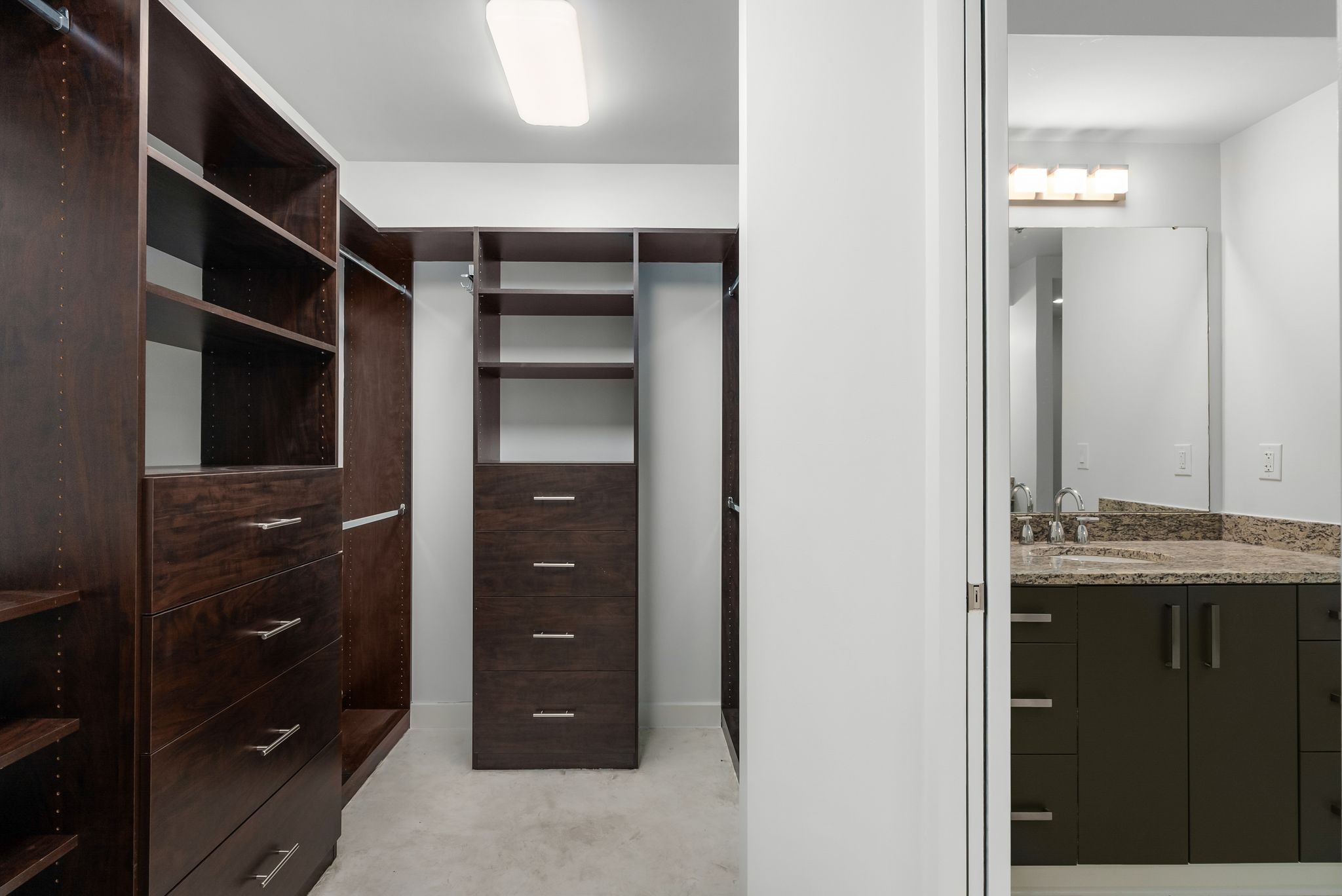 1510 Demonbreun St Unit: 1201